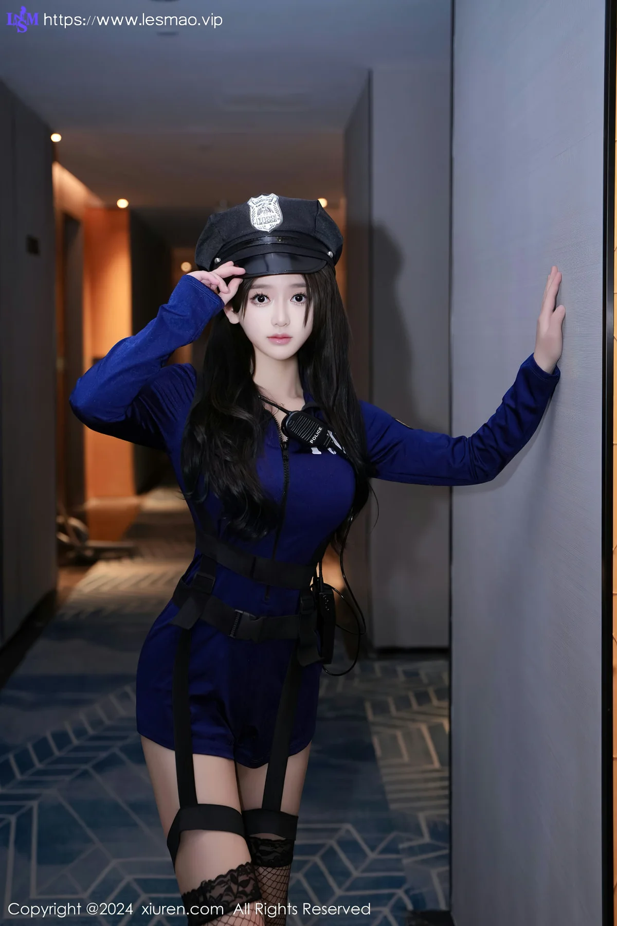 XiuRen 秀人 No.8066  奶茶味的包子 首套写真深蓝色情趣制服11 - 7