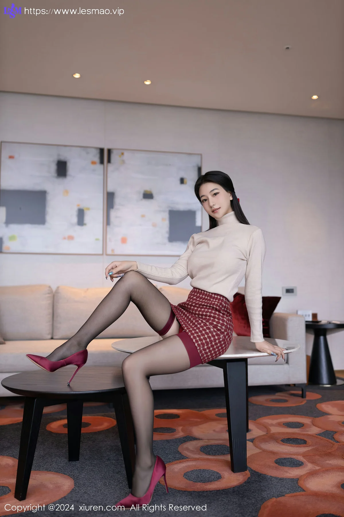 XiuRen 秀人 No.8074  熊小诺 红色情趣服饰性感写真3 - 1