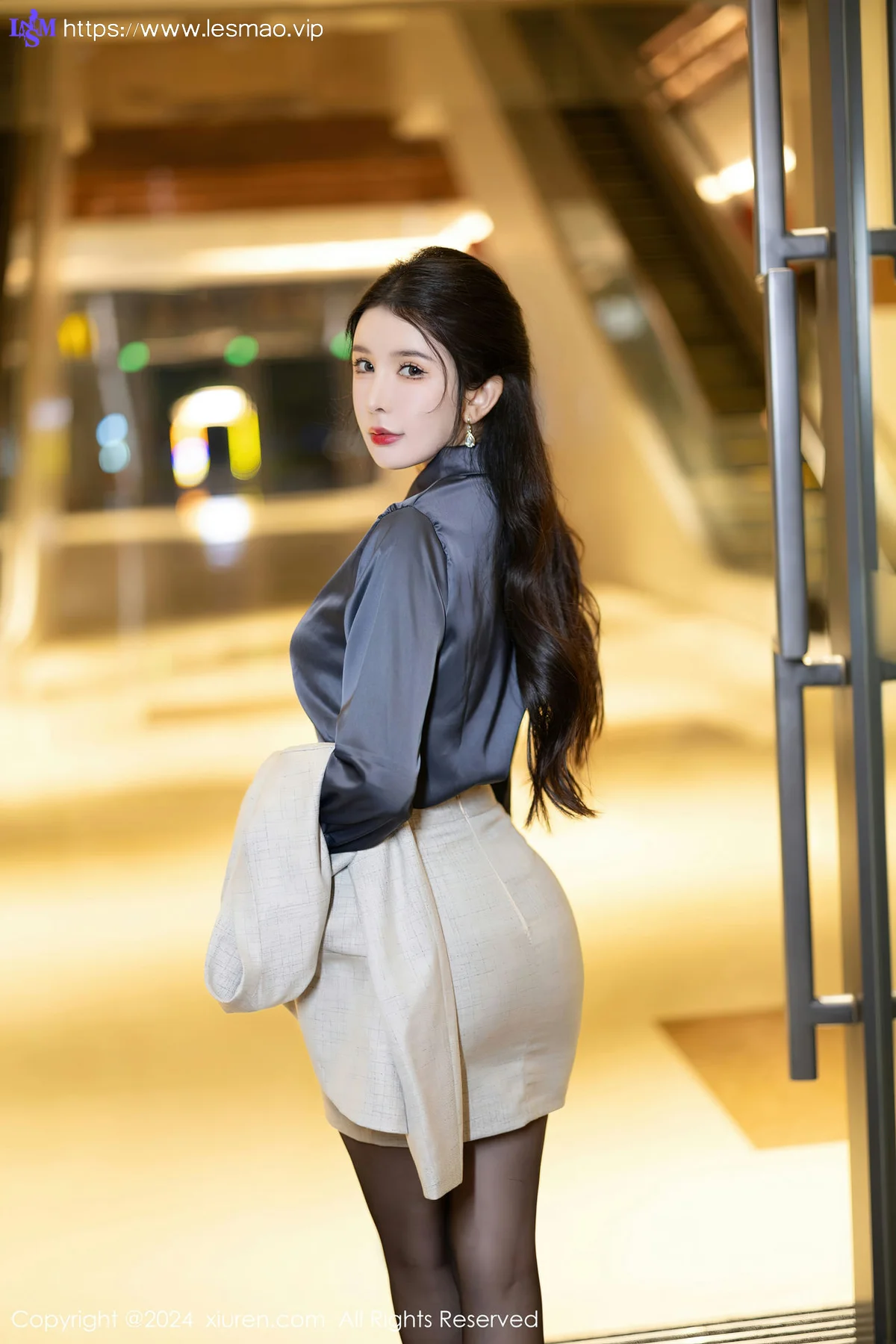 XiuRen 秀人 No.8126  李丽莎 熟女姿态性感写真11 - 3