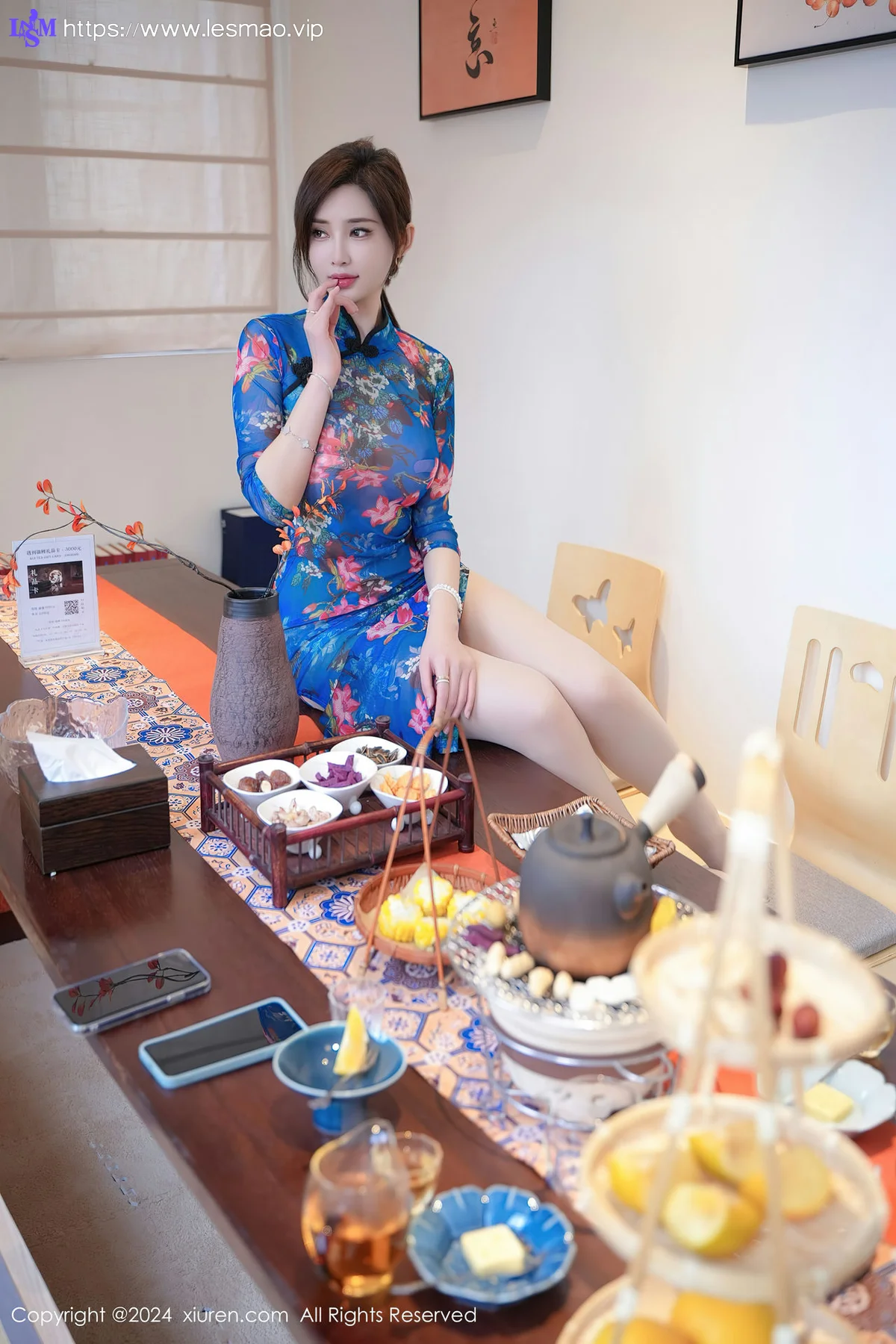 XiuRen 秀人 No.8127  Carol周妍希 蓝色旗袍性感写真33 - 10
