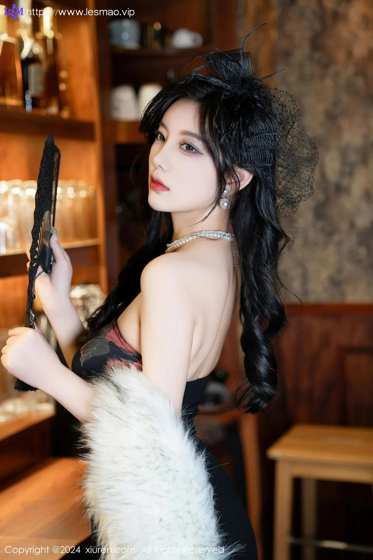 XiuRen 秀人 No.8169  杨晨晨Yome 魅惑黑丝性感写真1 - 6