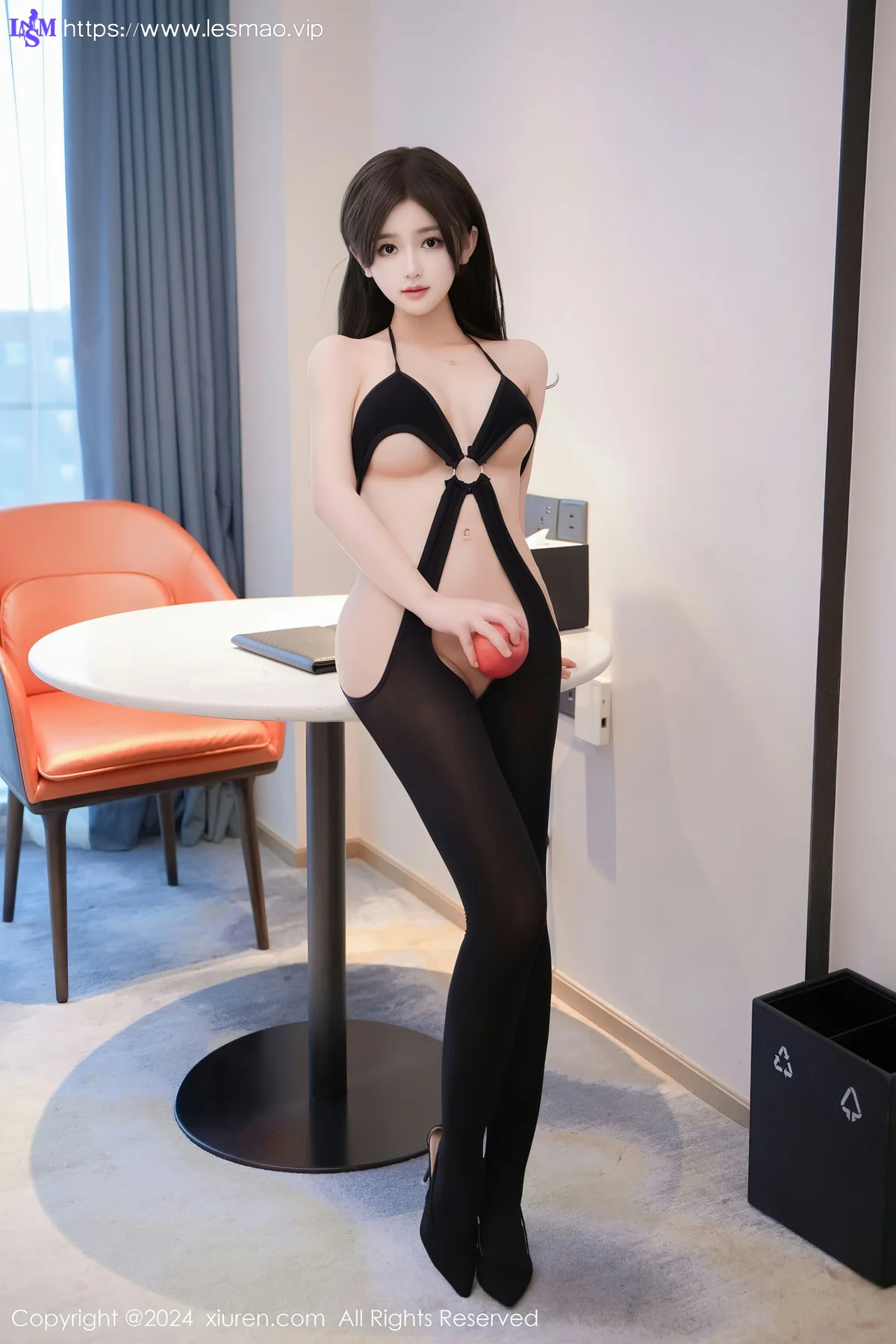XiuRen 秀人 No.8172  奶茶味的包子 清纯身段妩媚多姿性感写真1 - 6