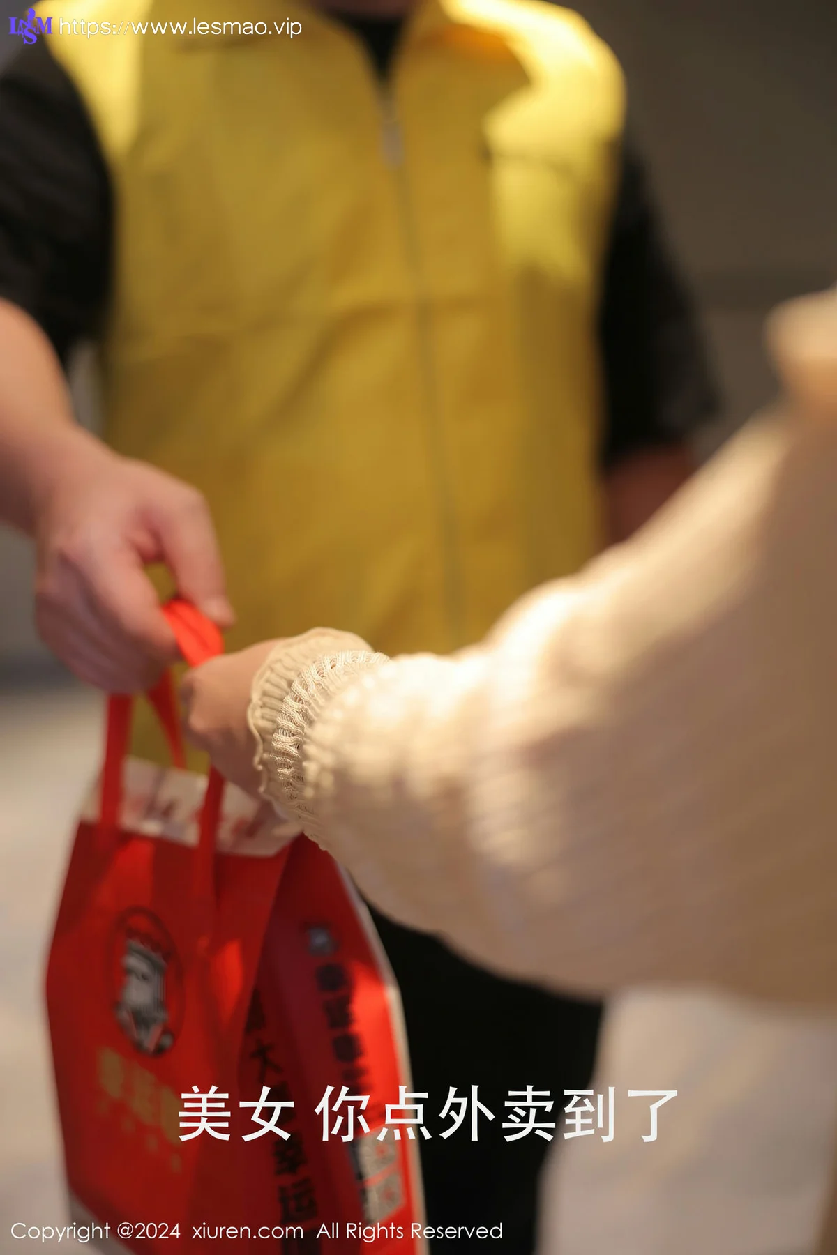 XiuRen 秀人 No.8181  小薯条nienie 剧情演绎澳门旅拍111 - 4