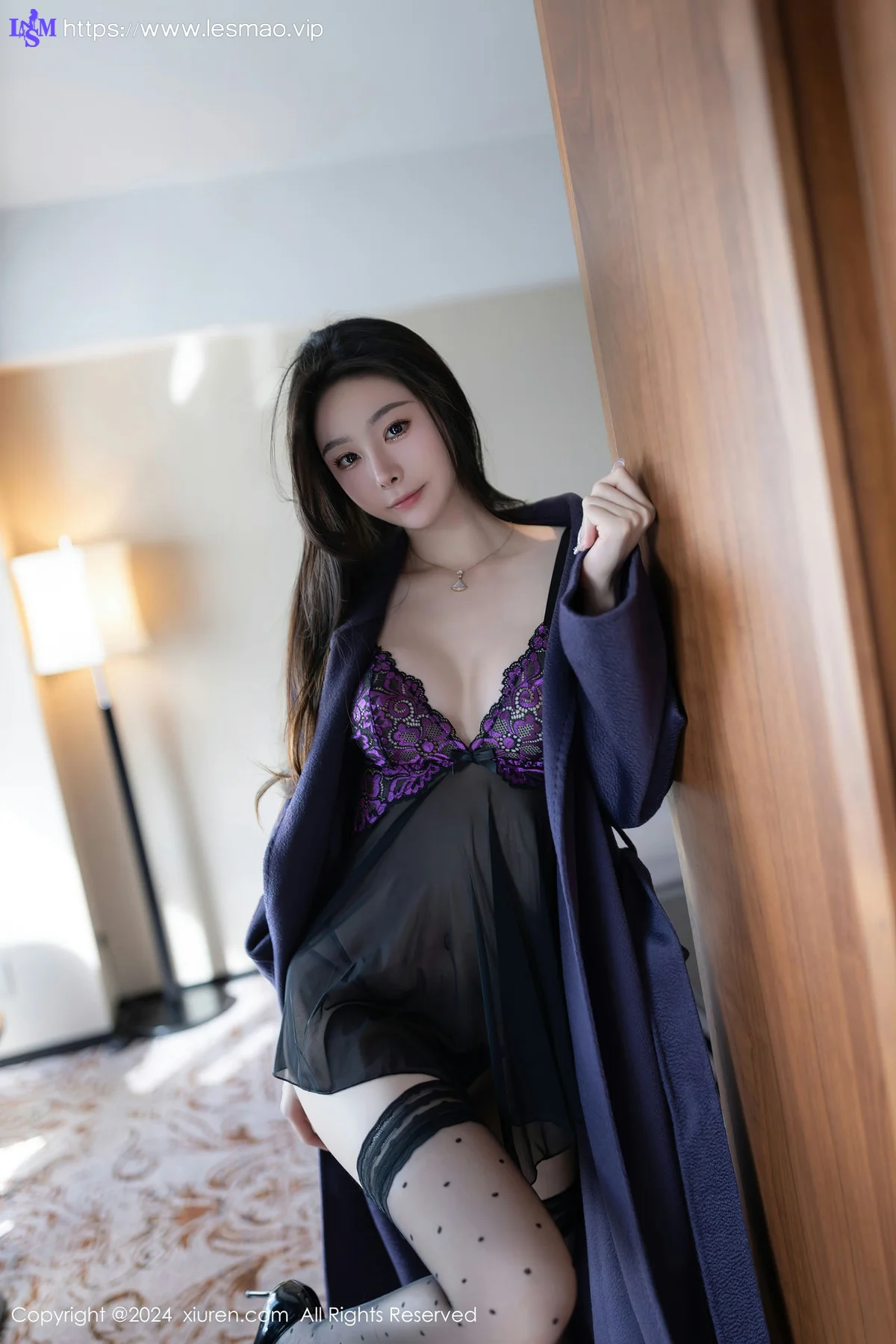 XiuRen 秀人 No.8195  小逗逗 紫色蕾丝情趣内衣性感写真11 - 2