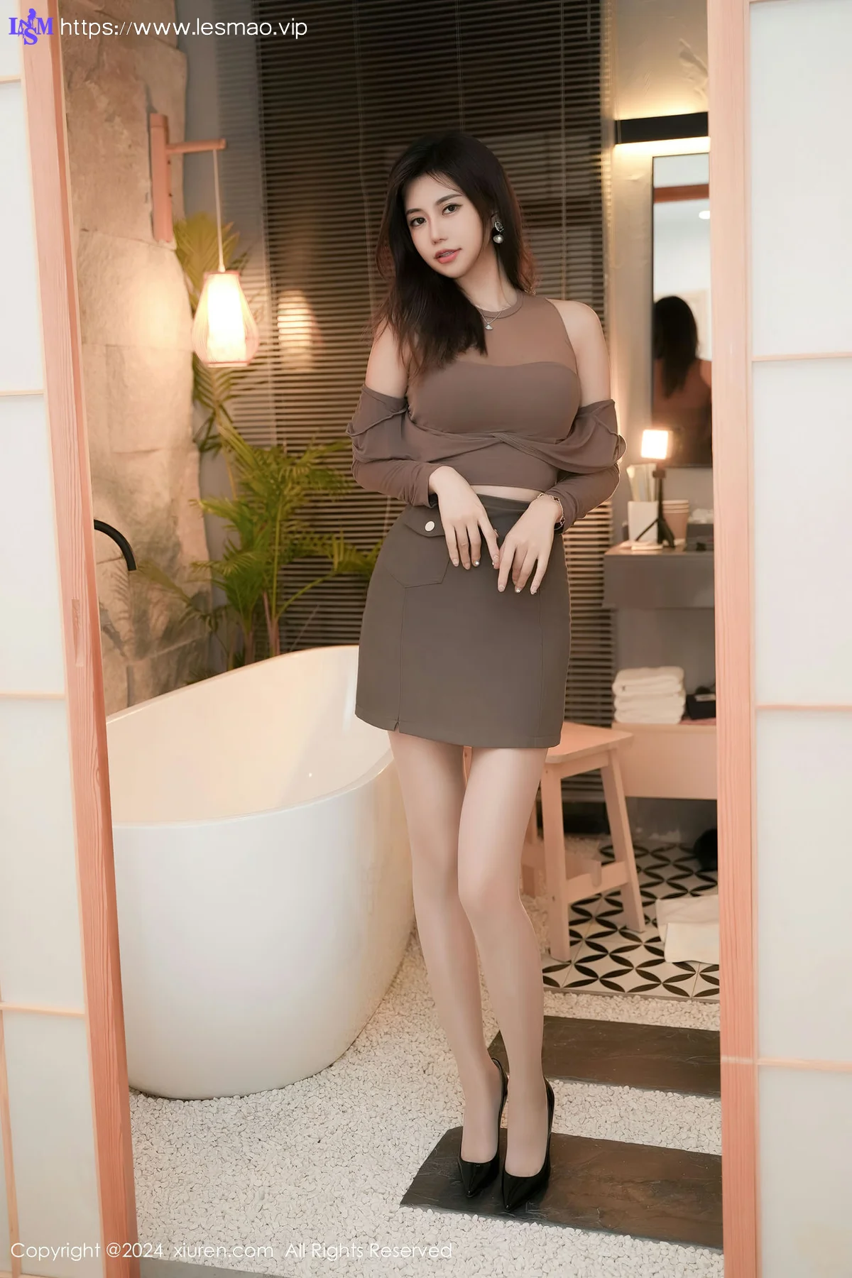 XiuRen 秀人 No.8197  绮里嘉ula 性感短裙性感写真22 - 5