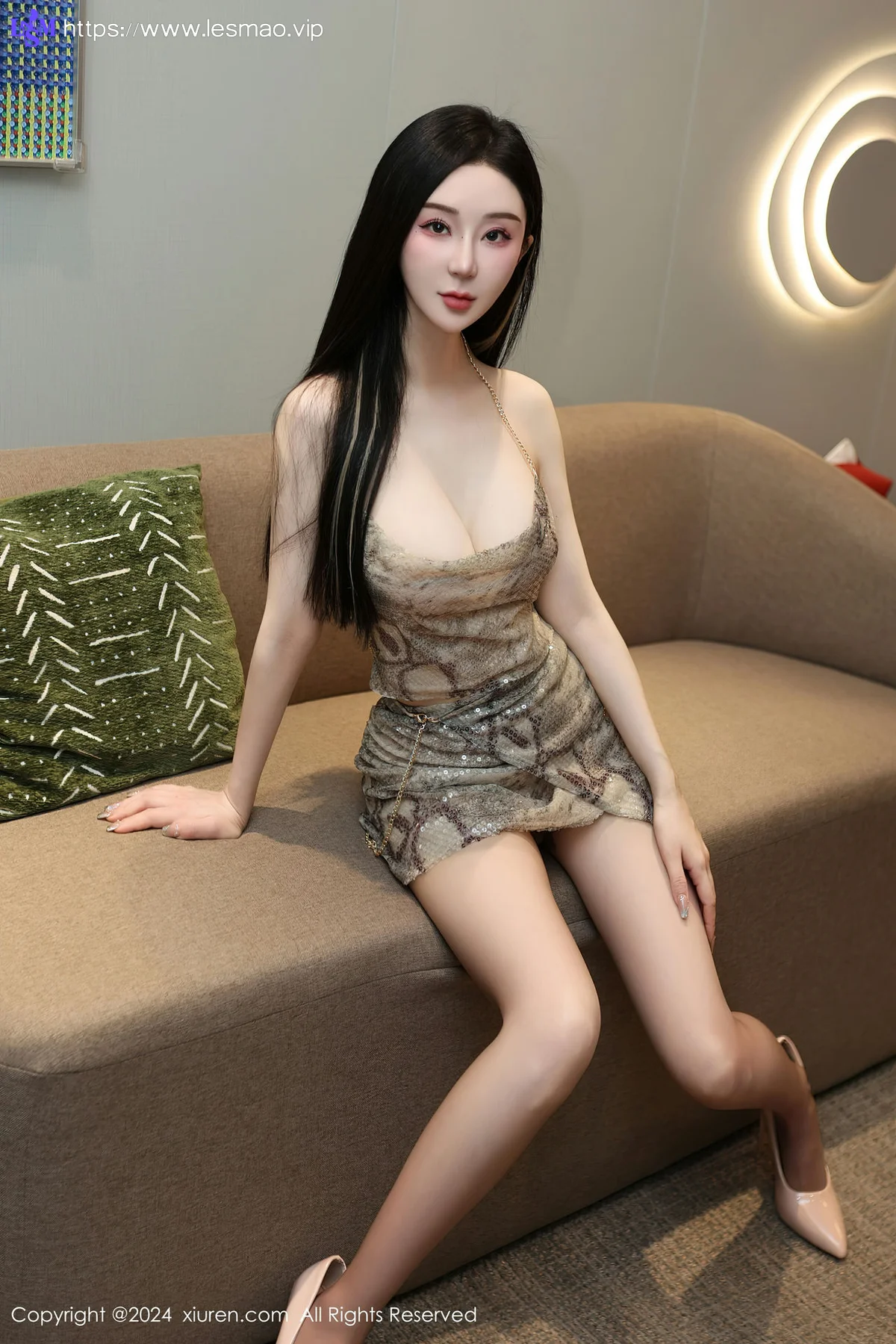 XiuRen 秀人 No.8207  田兮白 吊带情趣短裙性感写真 - 1