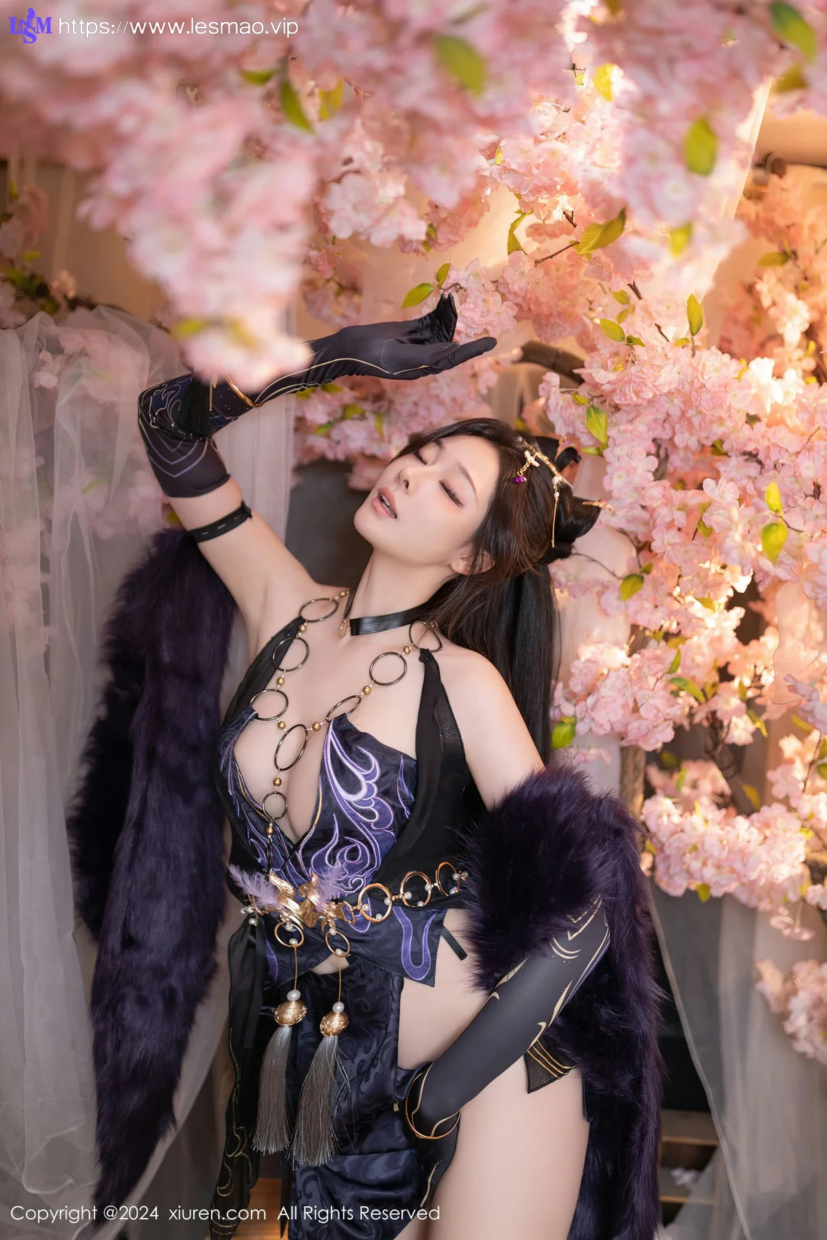 XiuRen 秀人 No.8232  小逗逗 紫色玉玲珑性感写真1 - 7