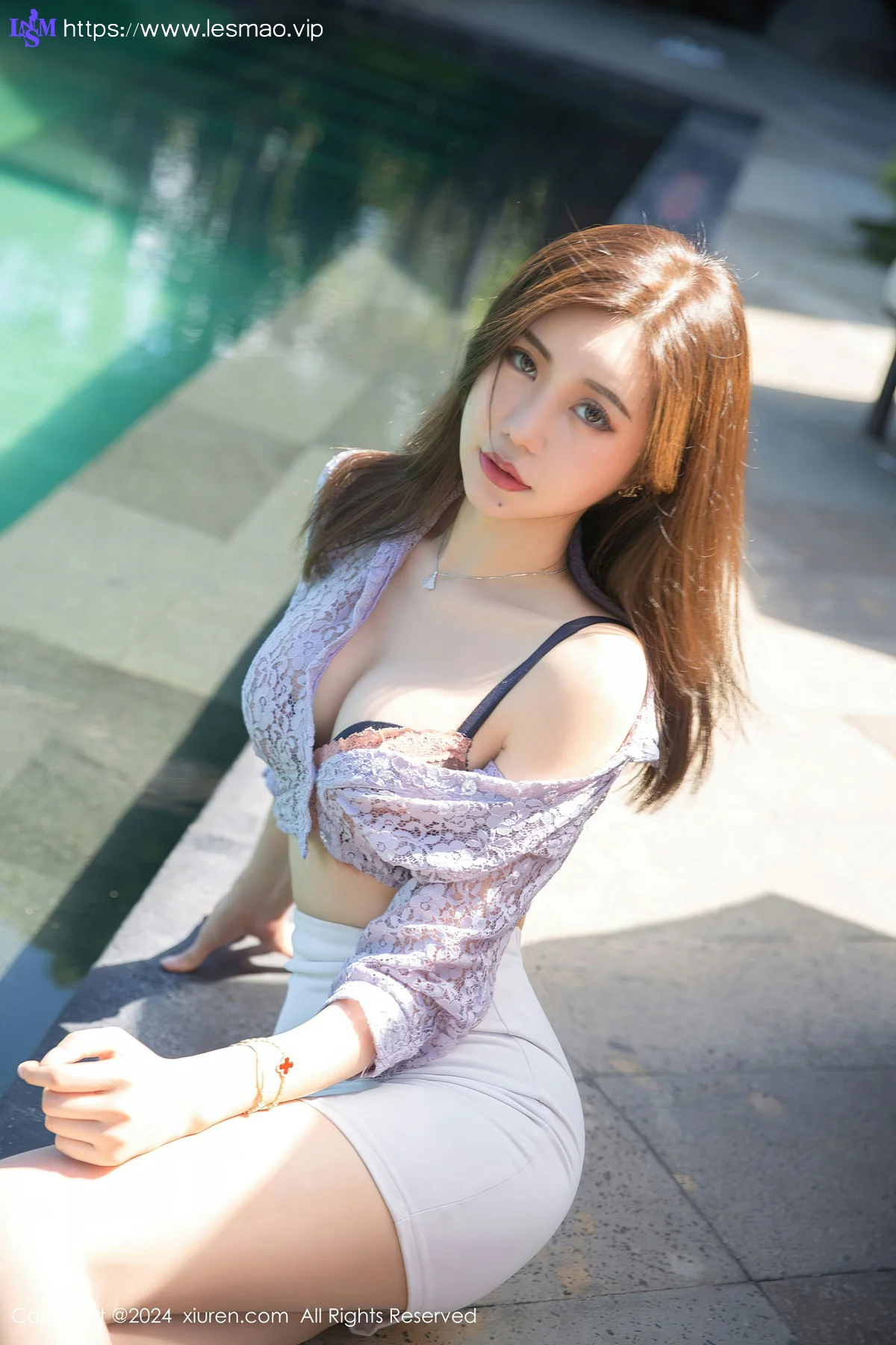 XiuRen 秀人 No.8299  绮里嘉ula 约会场景拍摄性感写真1 - 6