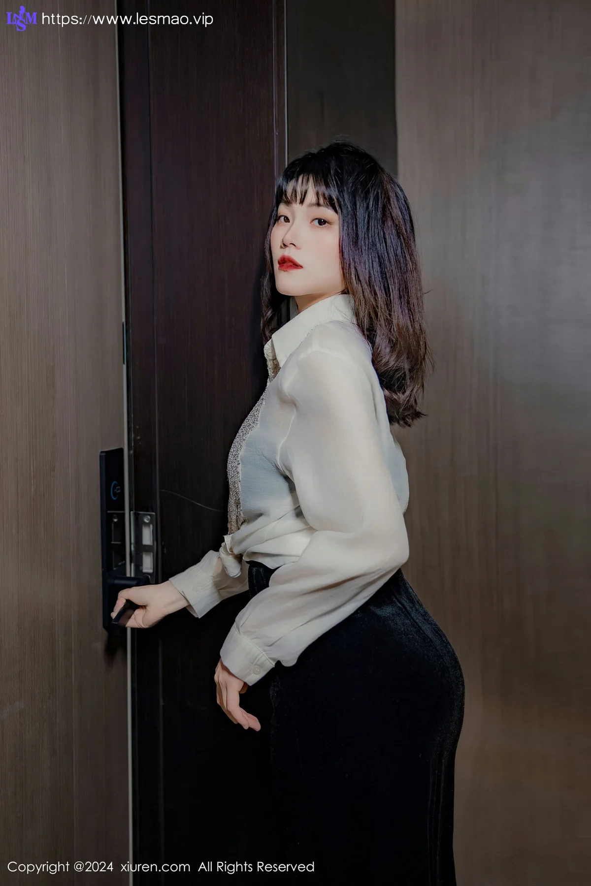 XiuRen 秀人 No.8353 唐安诺 魅惑黑丝性感写真 - 8