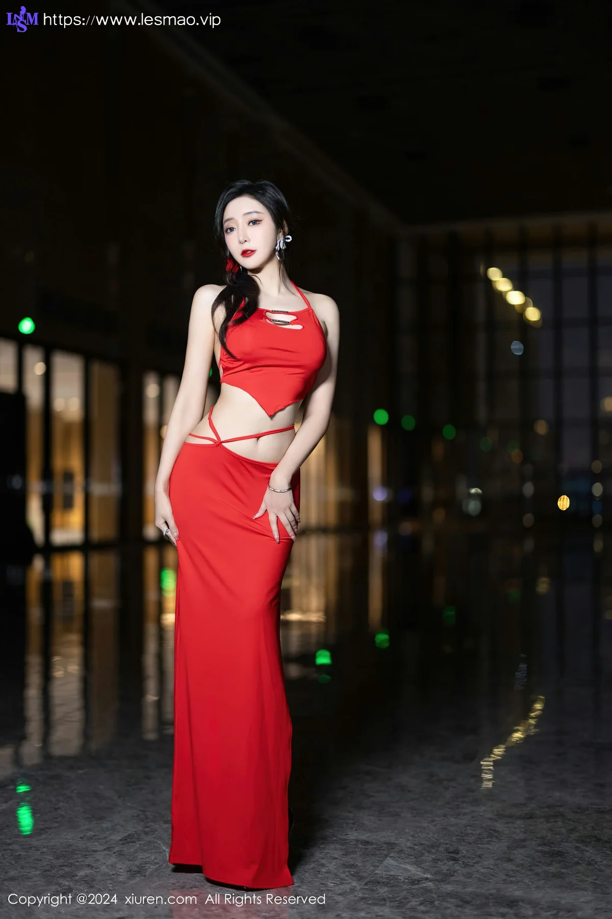 XiuRen 秀人 No.8378 王馨瑶yanni 杏色轻透连衣裙哈尔滨旅拍1 - 6