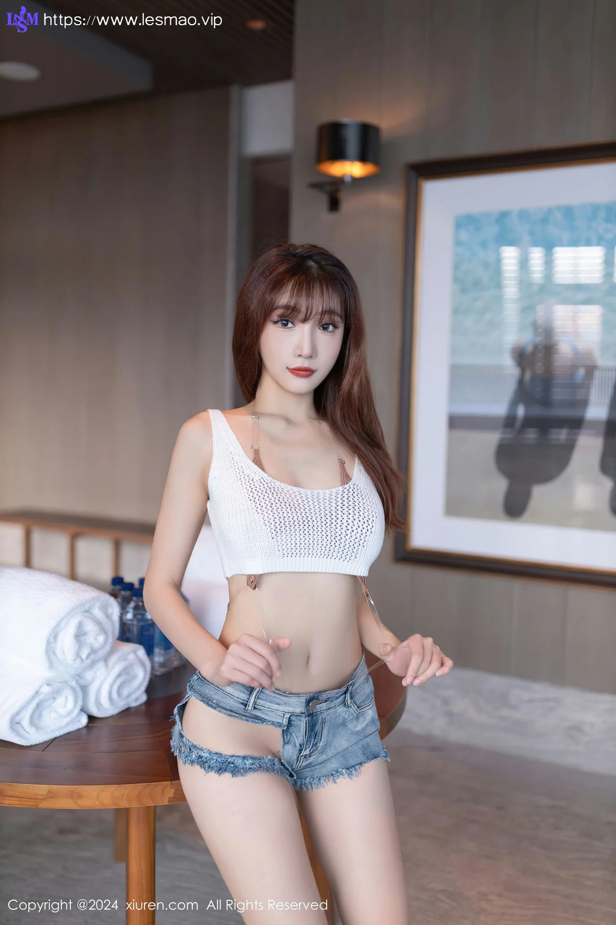 XiuRen 秀人 No.8379 陆萱萱 白色网纱轻透上衣性感写真111 - 2