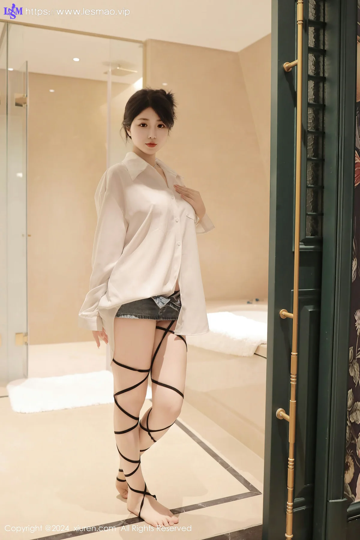 XiuRen 秀人 No.8400 陈小花 白色轻透上衣性感写真11 - 1
