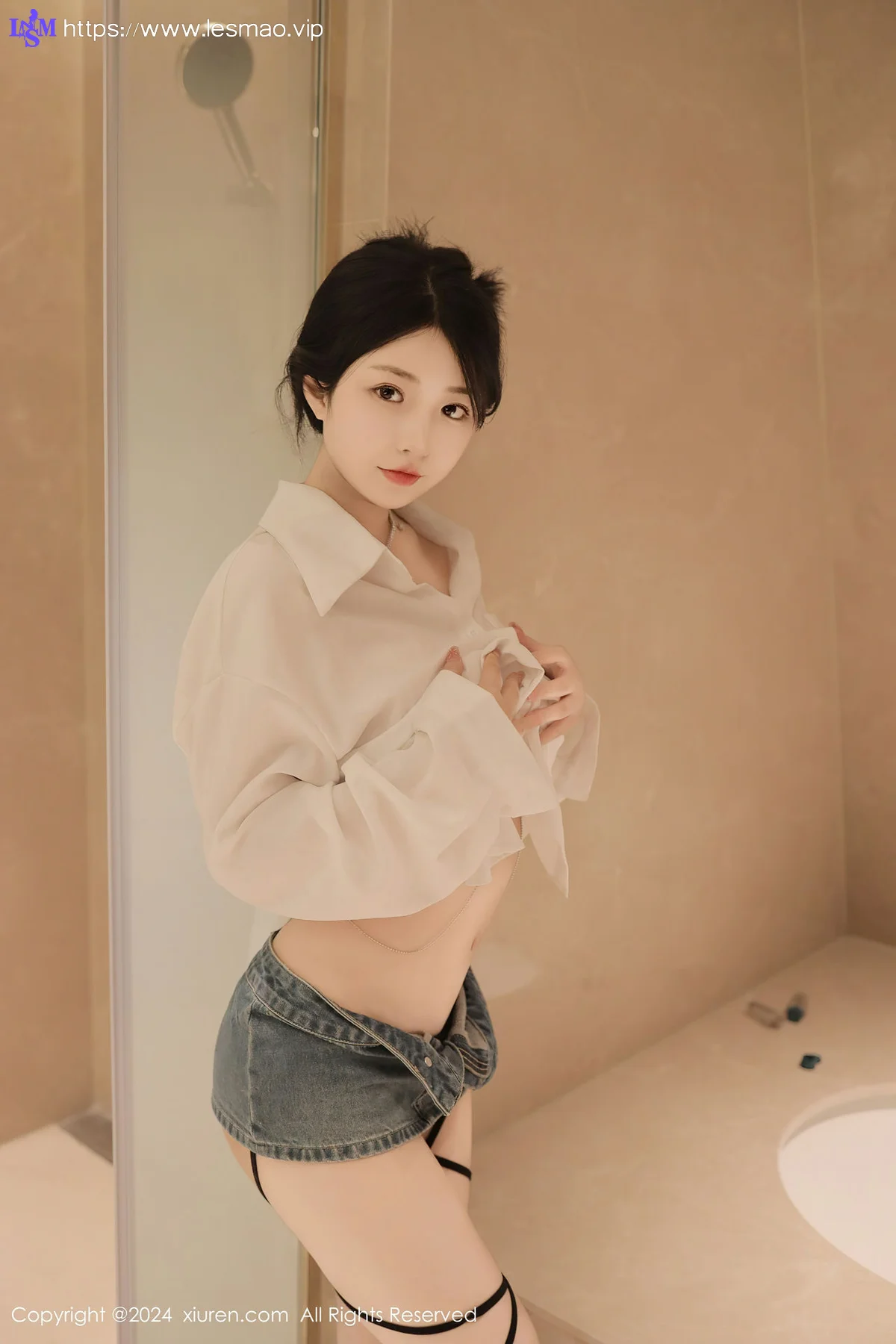 XiuRen 秀人 No.8400 陈小花 白色轻透上衣性感写真11 - 10