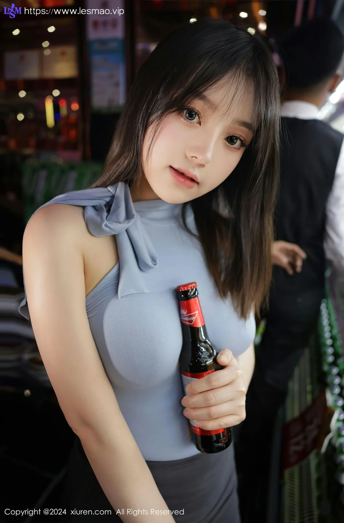 XiuRen 秀人 No.8402 豆瓣酱 KTV场景拍摄性感写真111 - 5