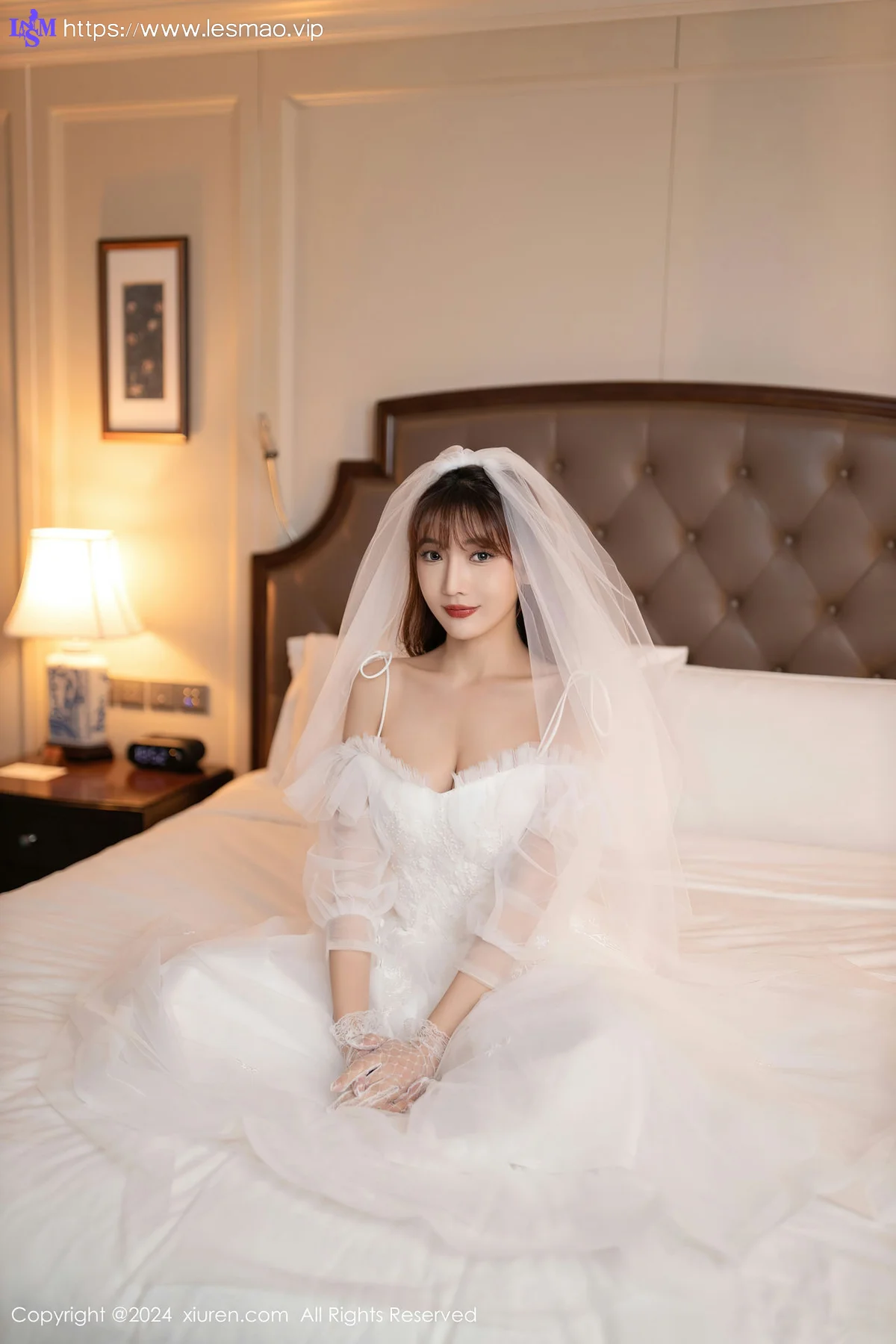 XiuRen 秀人 No.8418 陆萱萱 白色婚纱泰国旅拍111 - 1