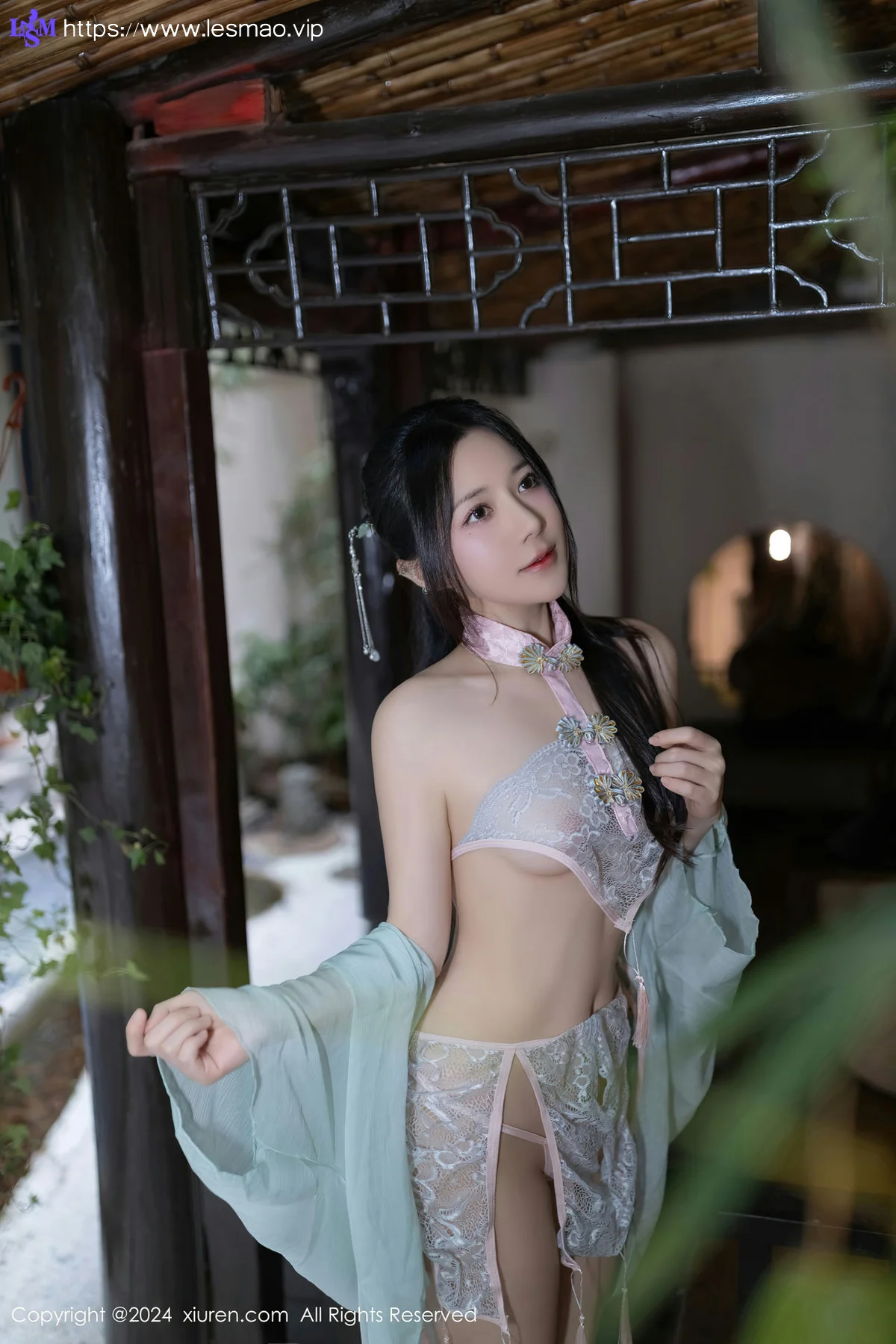XiuRen 秀人 No.8428 鱼子酱Fish 花瓣浴场景拍摄性感写真111 - 3