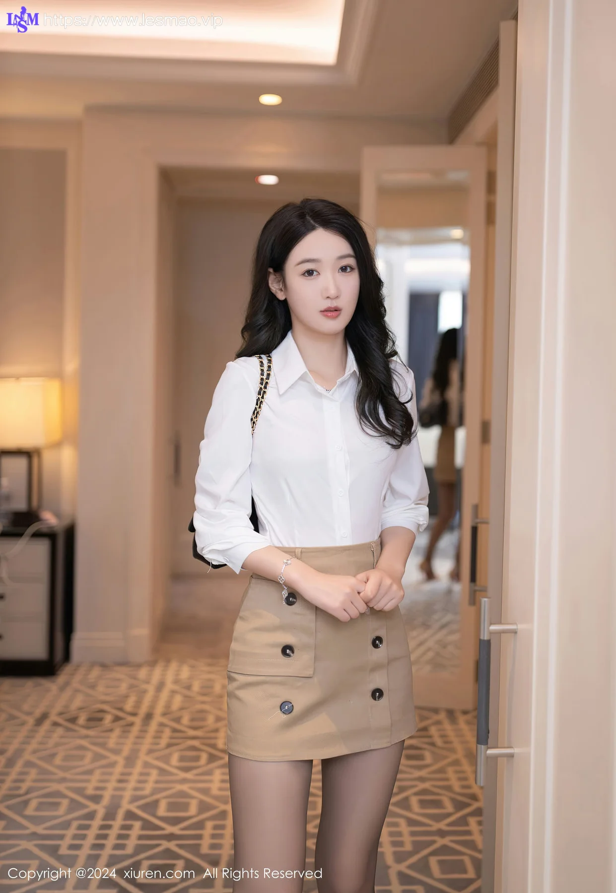 XiuRen 秀人 No.8571 唐安琪 白色OL服饰性感写真11 - 2
