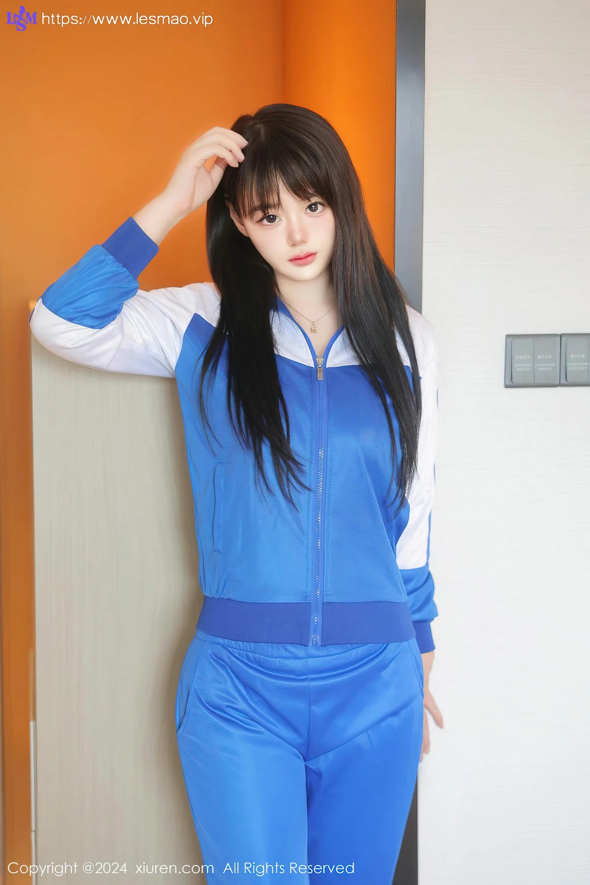 XiuRen 秀人 No.8631 陈柒柒 感蓝色学妹服饰性感写真1 - 2