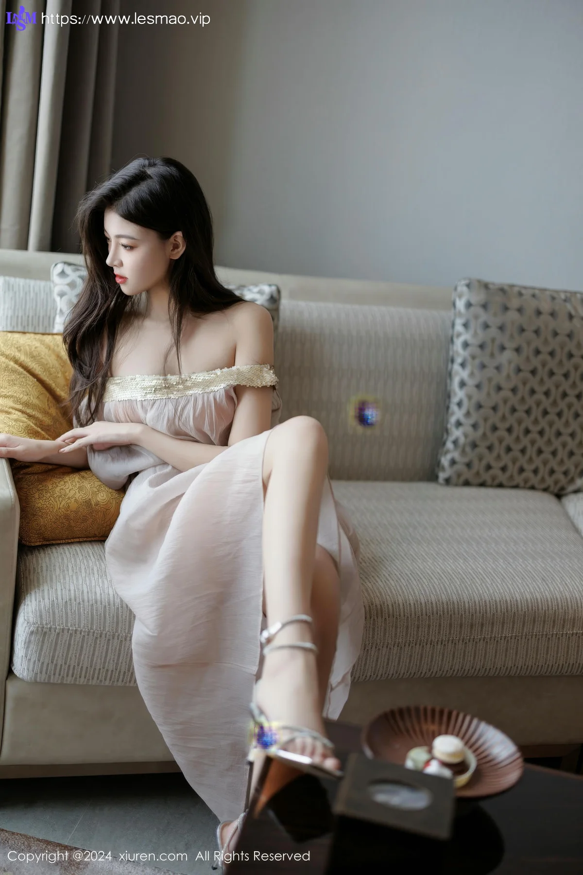 XiuRen 秀人 No.9426 初梦瑶 透视长裙绝美身材 - 8