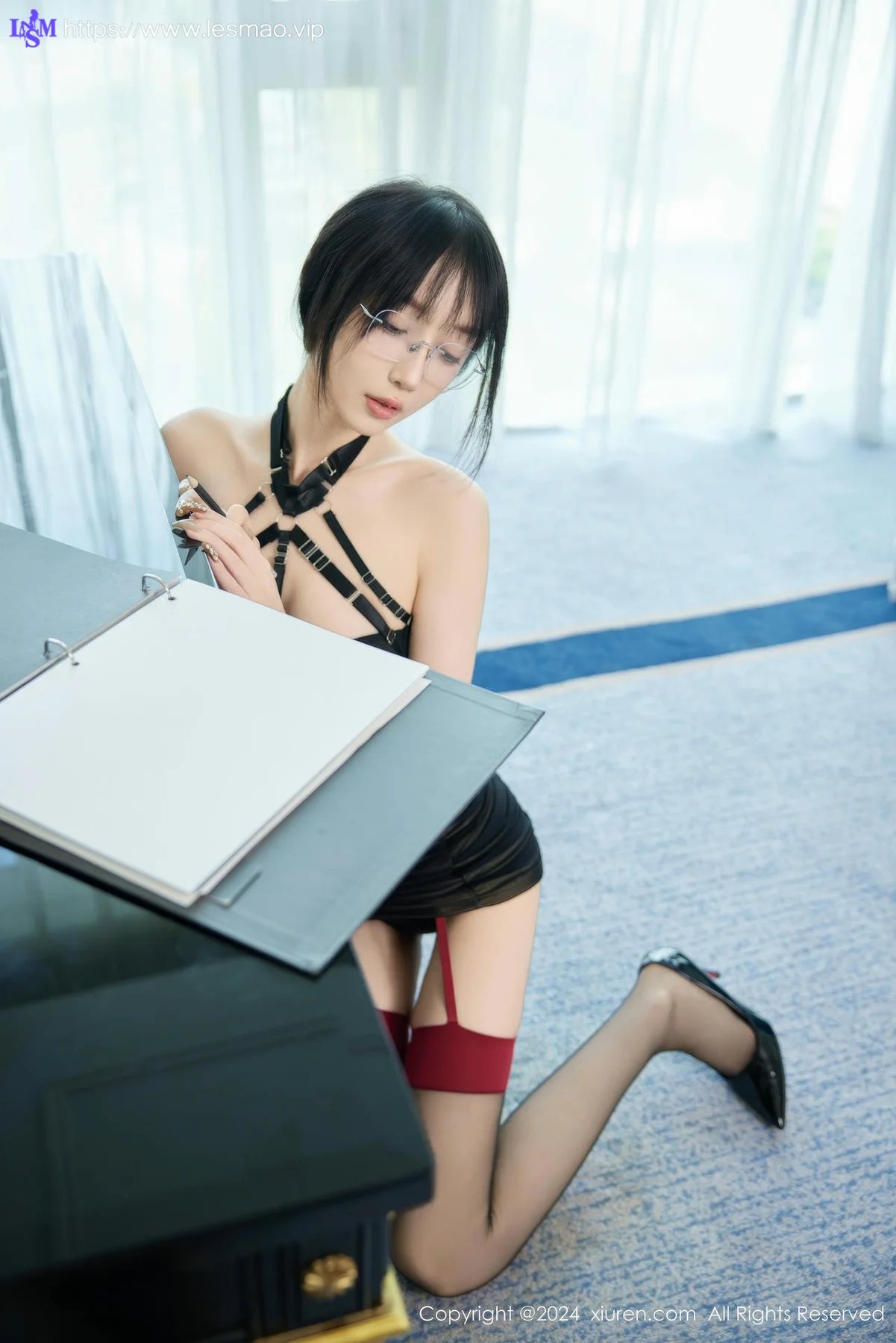 XiuRen 秀人 No.9455 玥儿玥er 吊袜ol黑丝美腿 - 3