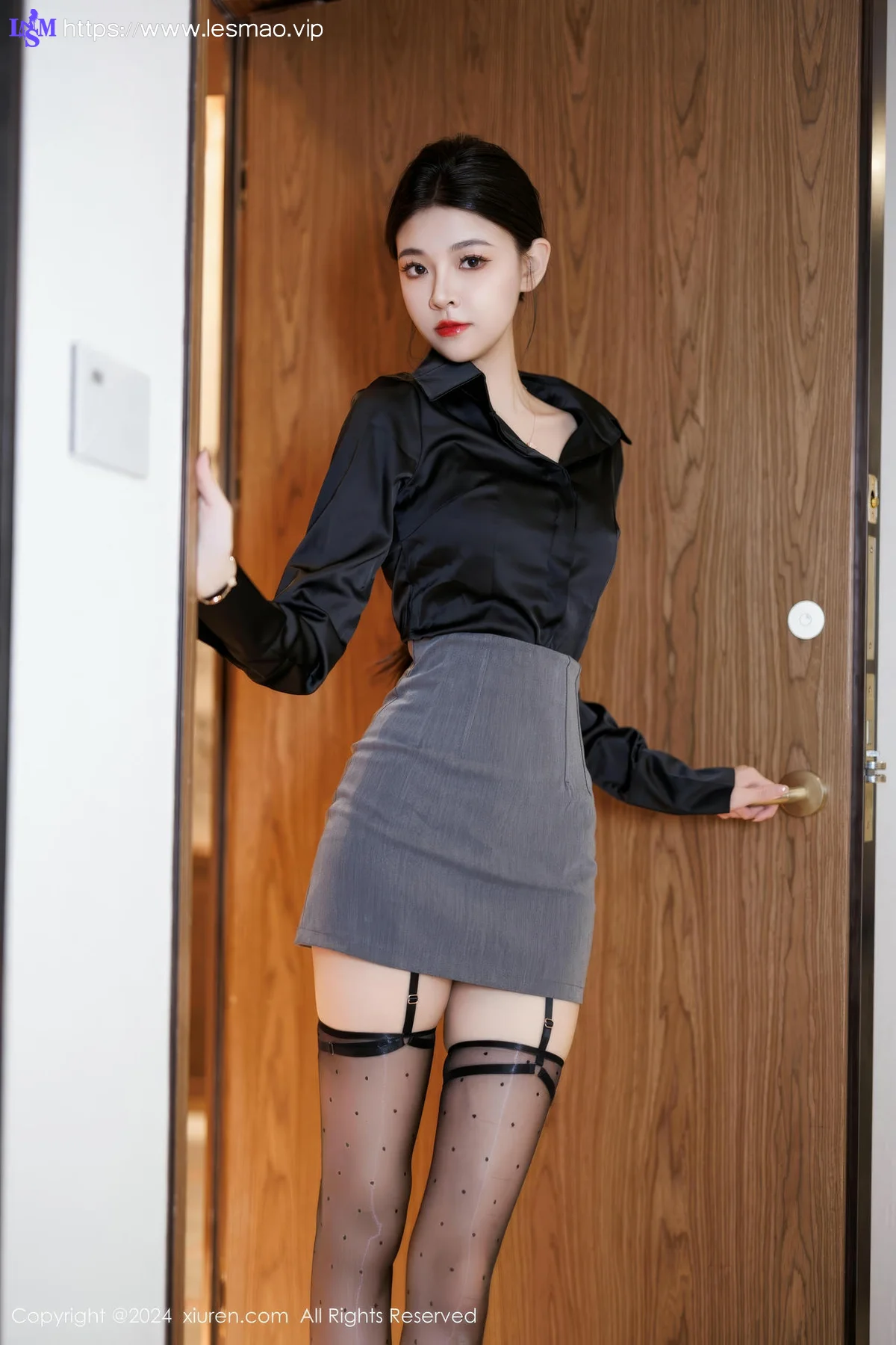XiuRen 秀人 No.9604 初梦瑶 吊袜美腿黑丝 - 5