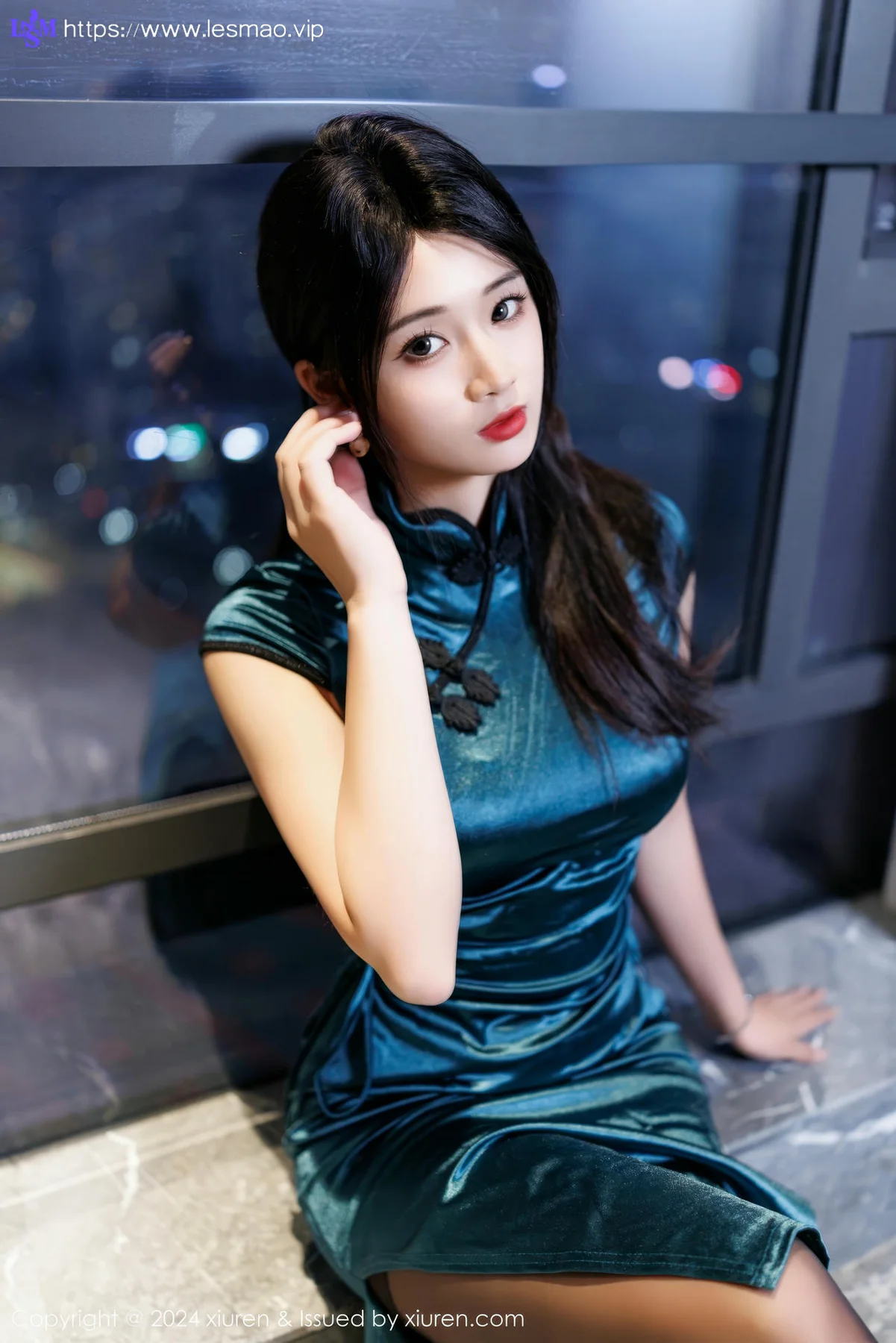 XiuRen 秀人 No.9653 南乔 香肩黑丝内衣私房 - 8