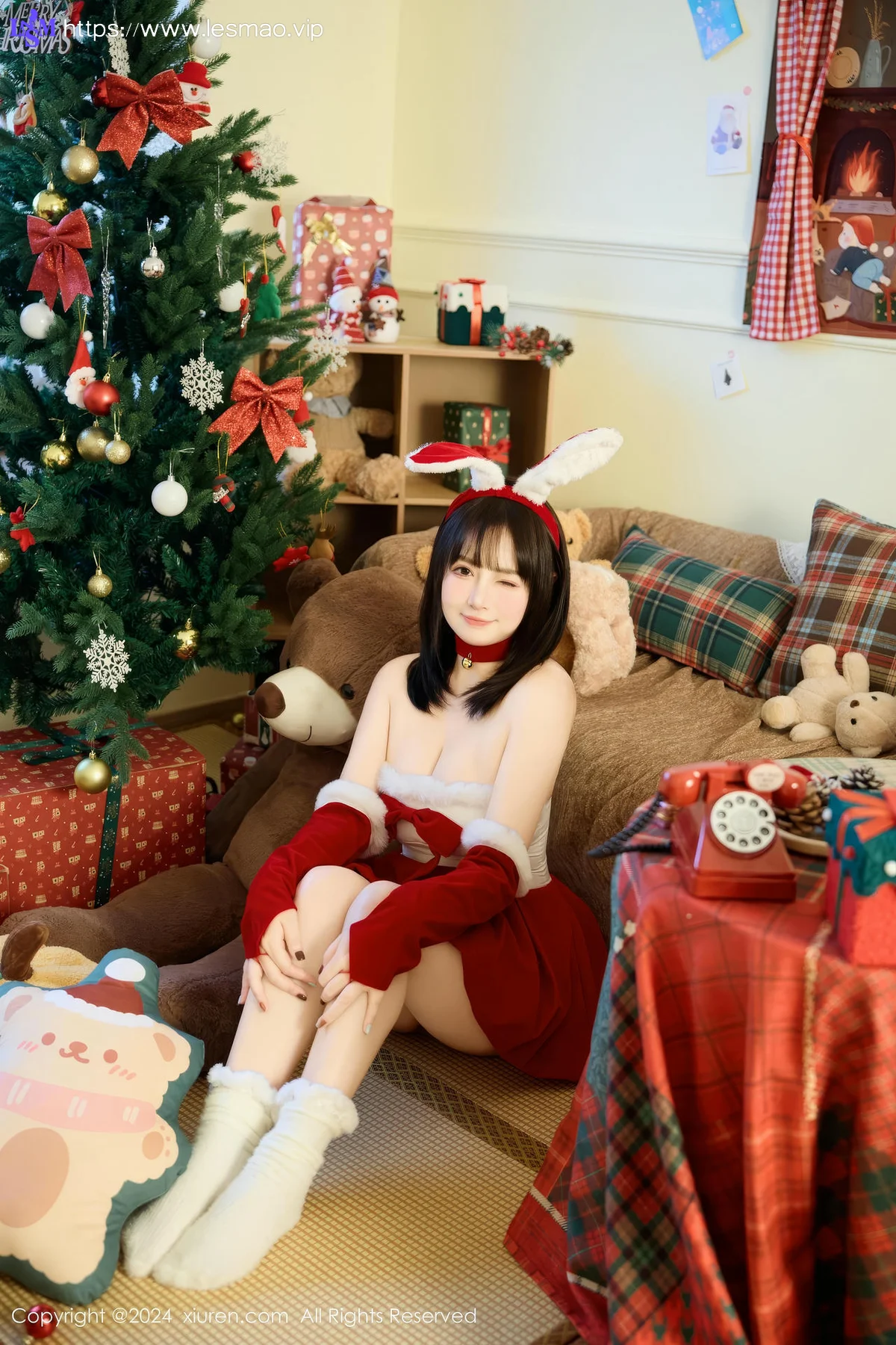 XiuRen 秀人 No.9656 养乐多Doll 少女节日写真爆乳 - 1