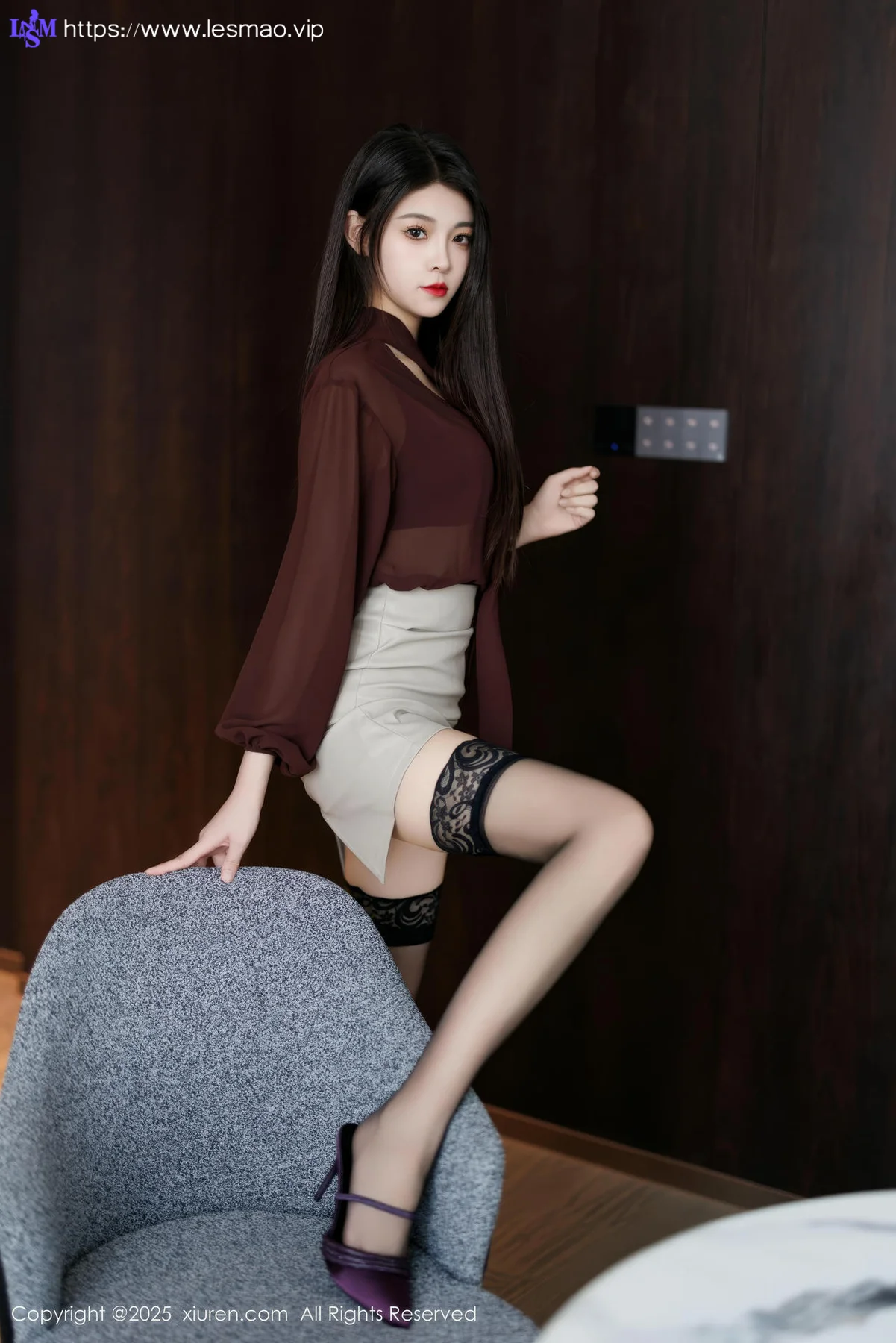 XiuRen 秀人 No.9868 初梦瑶 黑丝ol制服 - 4