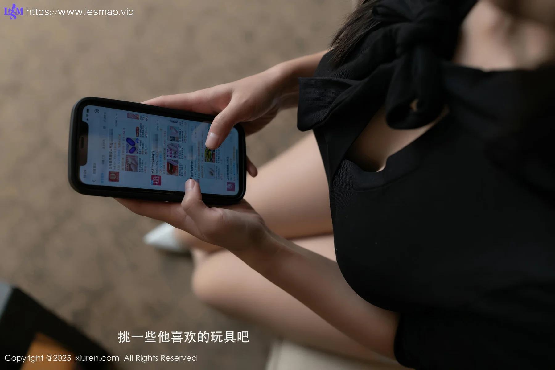 XiuRen 秀人 No.9875 杏子Yada 情景写真私房套图 - 2