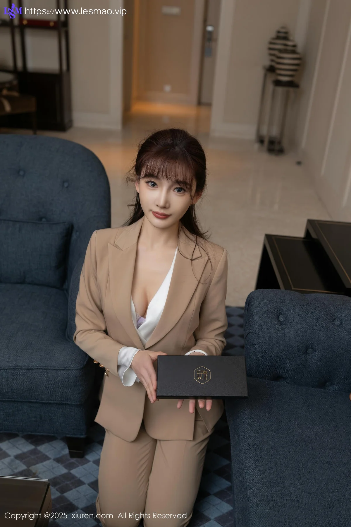 XiuRen 秀人 No.9881 陆萱萱 紫色内衣女神私房 - 3