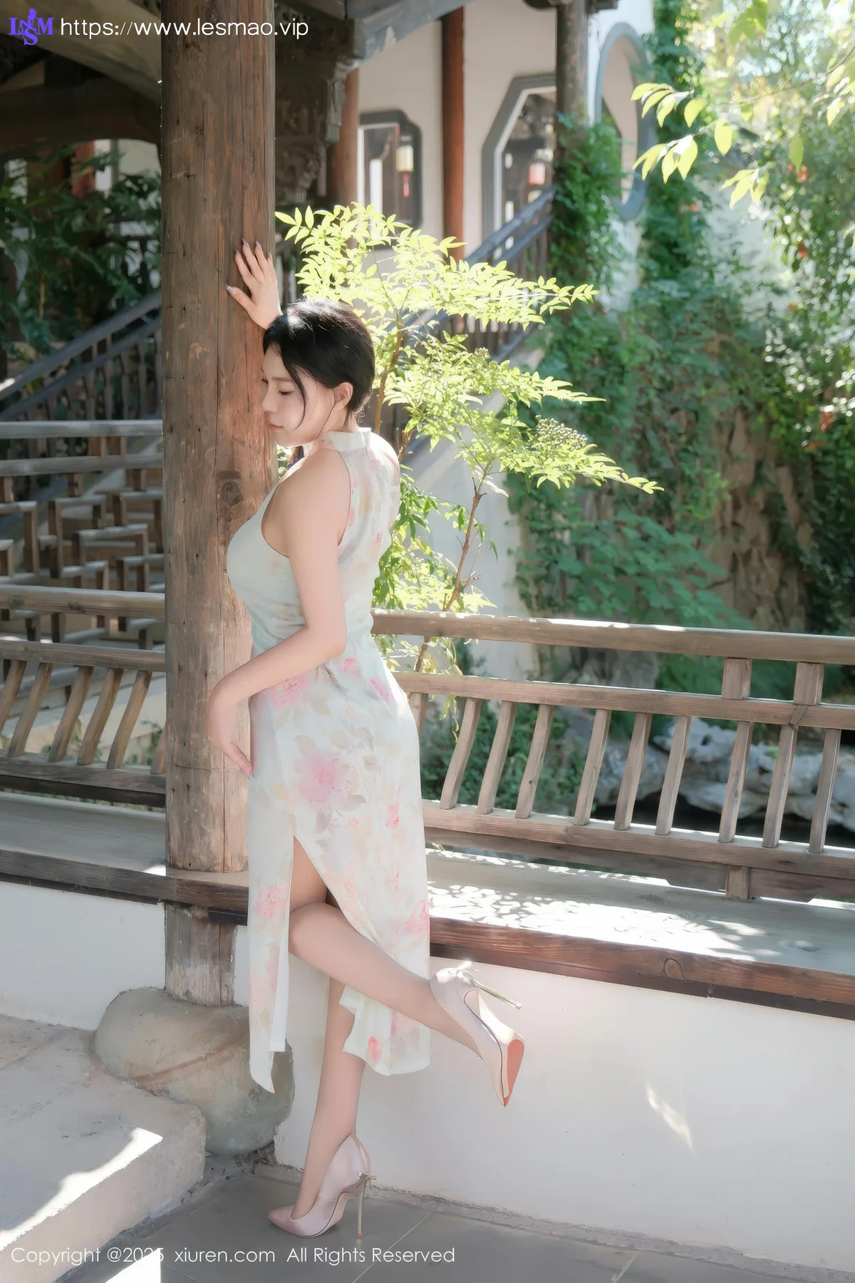 XiuRen 秀人 No.9892 麦田 旗袍玉体性感写真 - 6