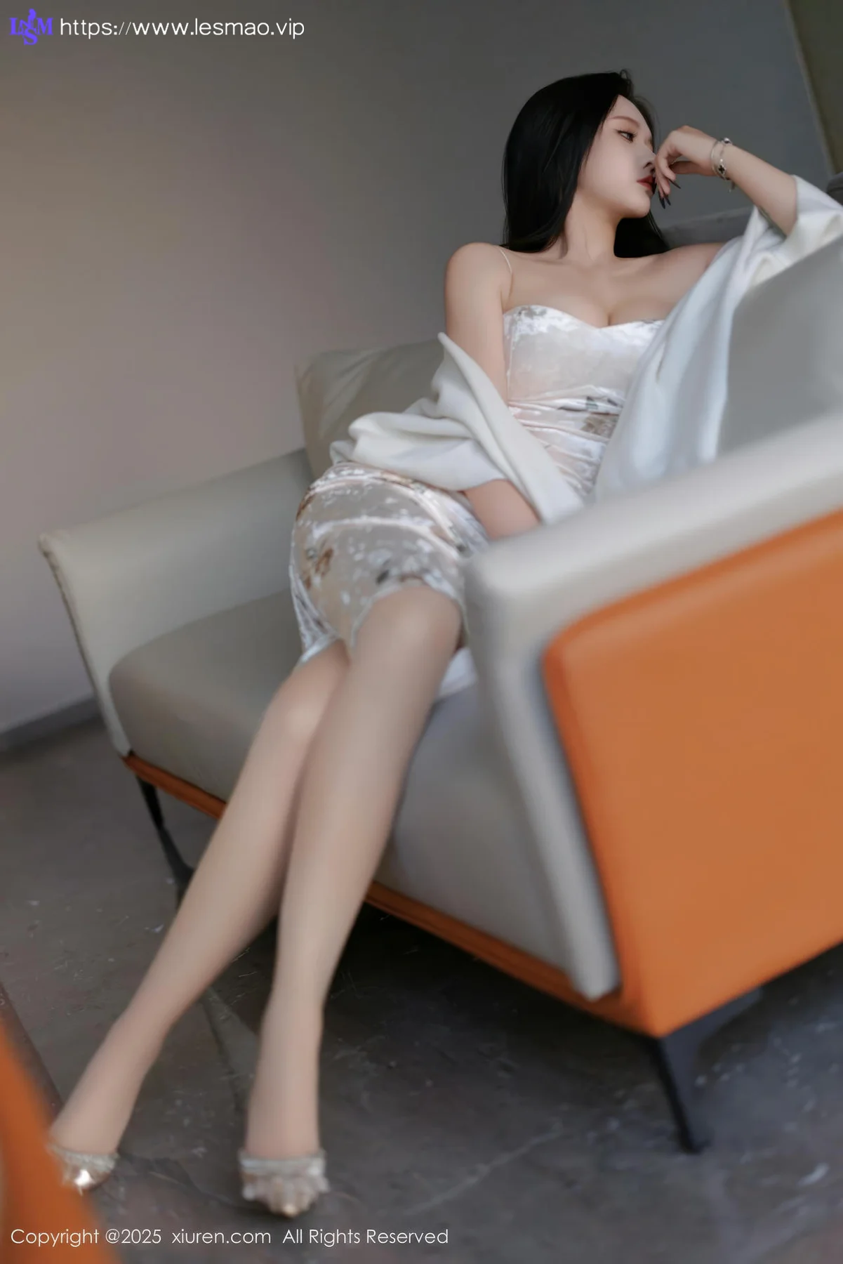 XiuRen 秀人 No.9899 娜比 玉体香肩美女私房 - 9