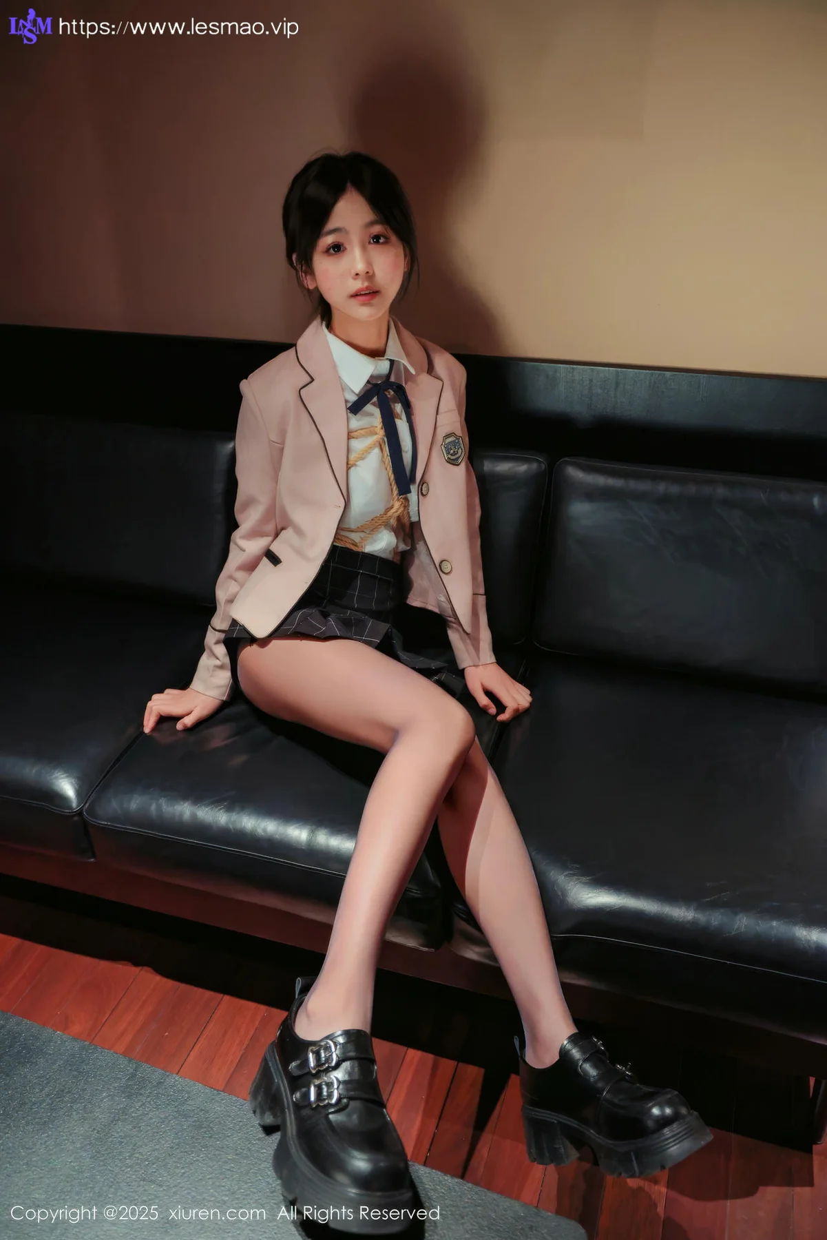XiuRen 秀人 No.9949 奶芙乔乔 浴室捆绑清纯校服 - 10