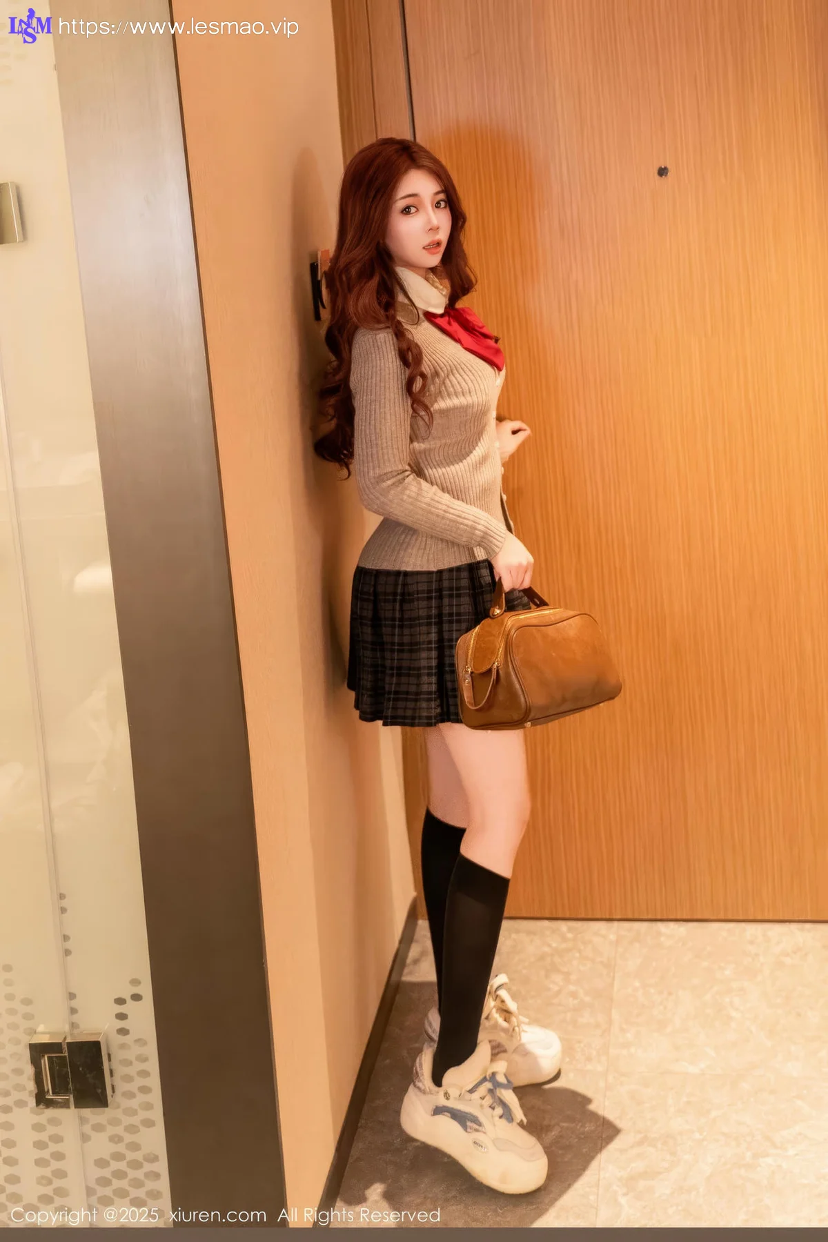 XiuRen 秀人 No.9974 沐娜娜 美腿私房美女写真 - 8