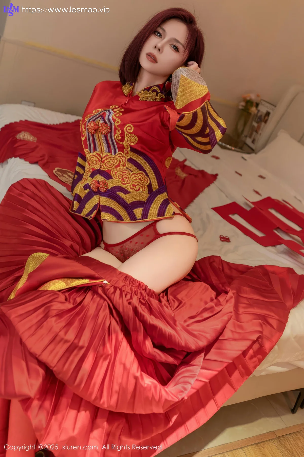 XiuRen 秀人 No.9995 白芷yy 婚纱制服玉体 - 1
