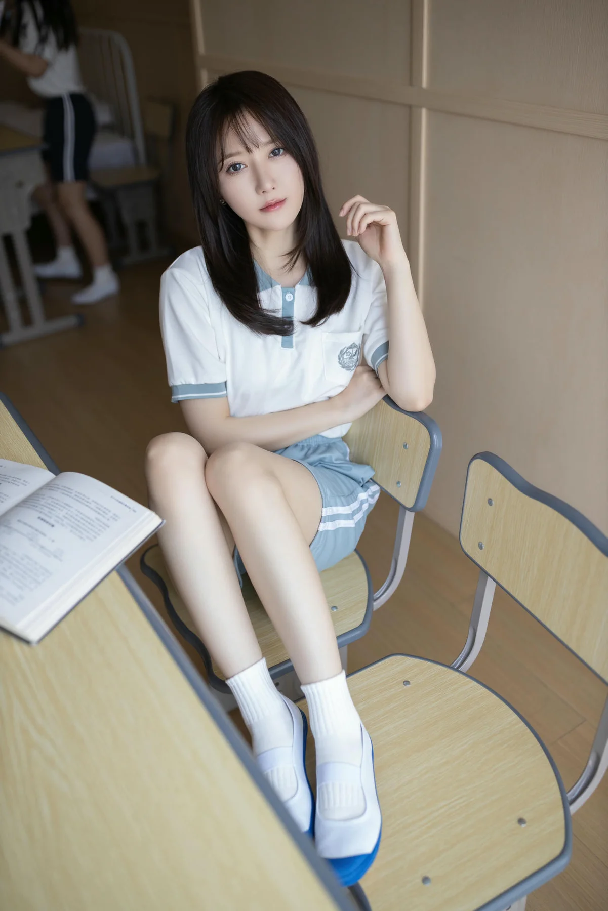 XiuRen 秀人 No.N010 杏子和鱼子酱Fish双人校服诱惑 - 4