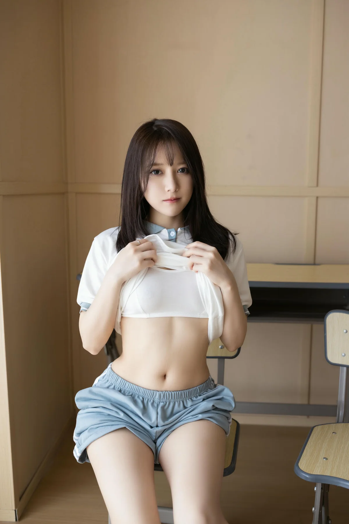 XiuRen 秀人 No.N010 杏子和鱼子酱Fish双人校服诱惑 - 7