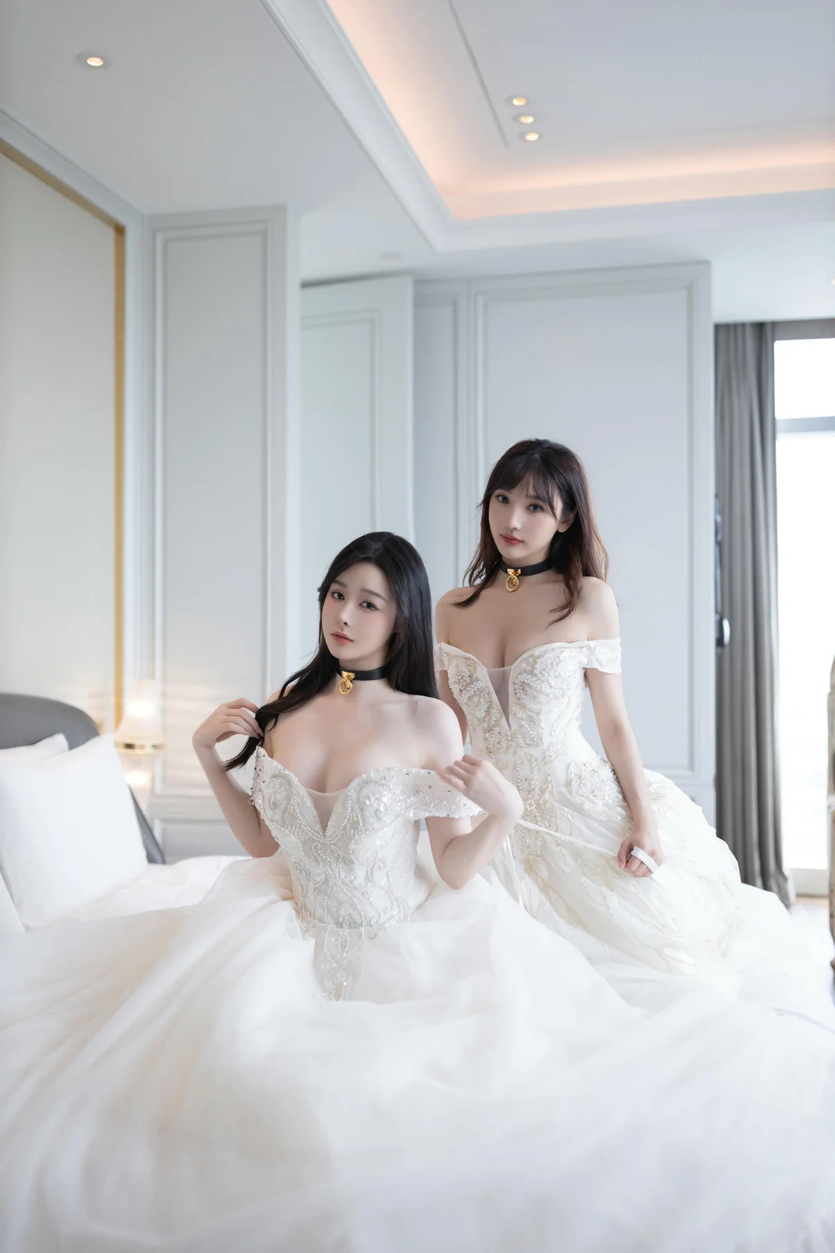 XiuRen 秀人 No.N080 是小逗逗和陆萱萱双人婚纱 - 6
