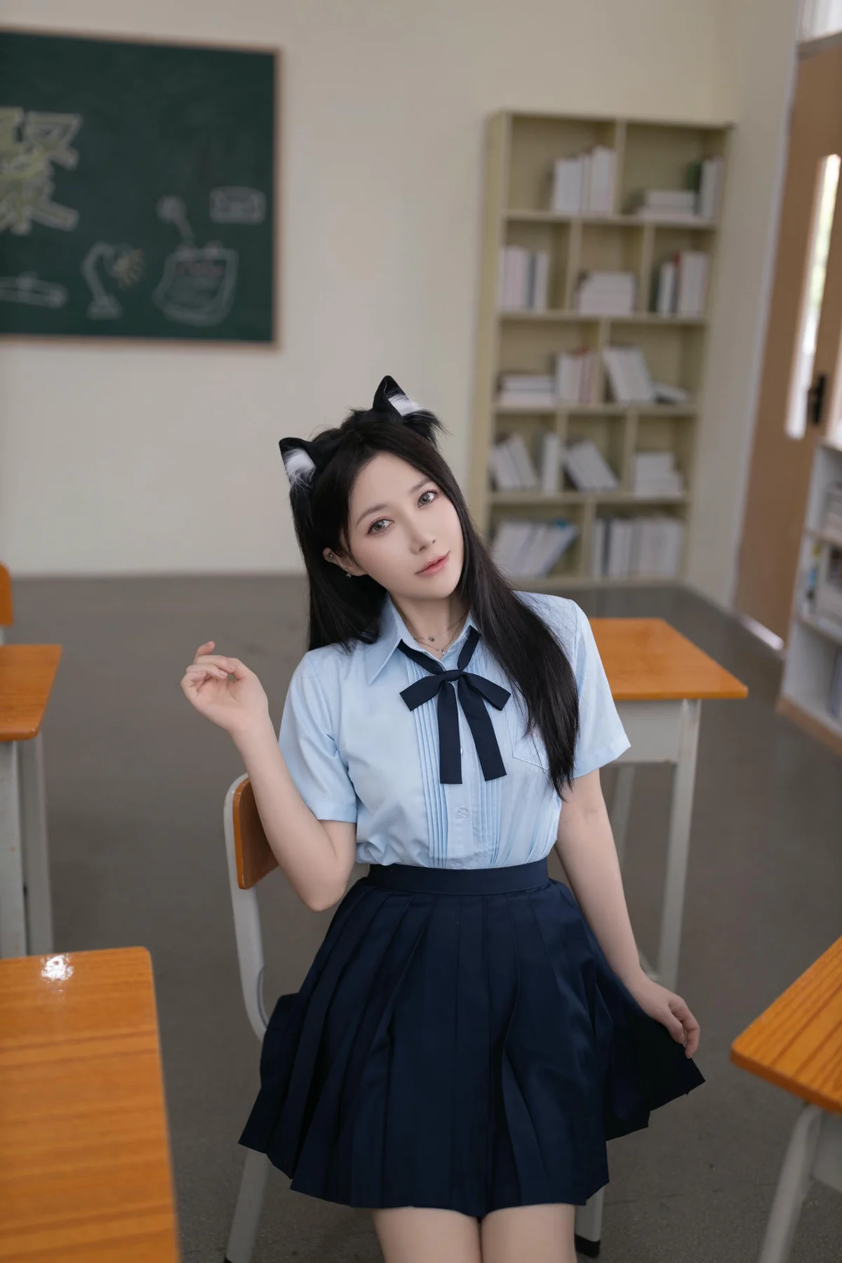 XiuRen 秀人 No.N086 鱼子酱Fish校园诱惑校服 - 5