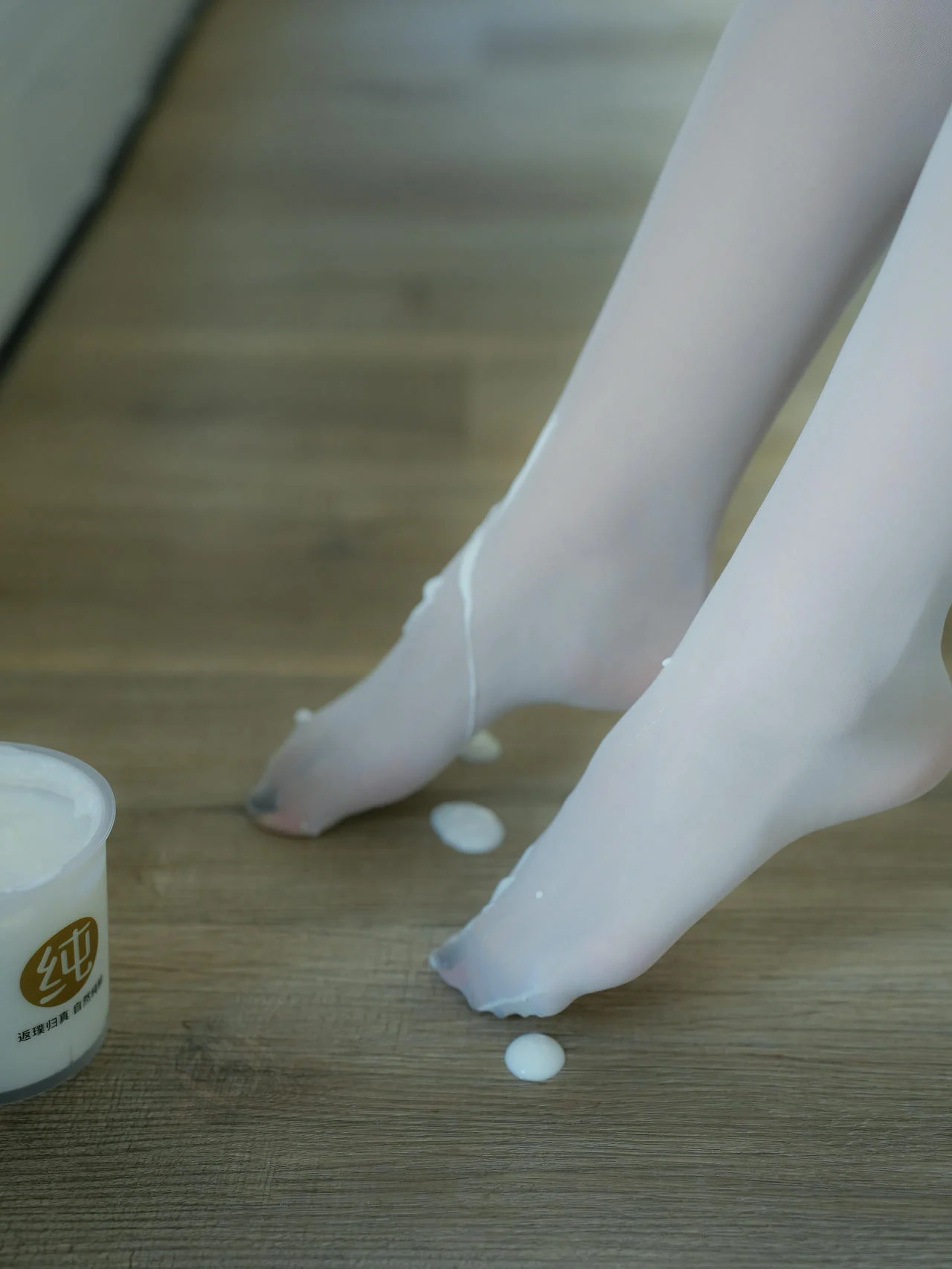 XiuRen 秀人 No.N112 李金金甜辣妹白丝美臀 - 1