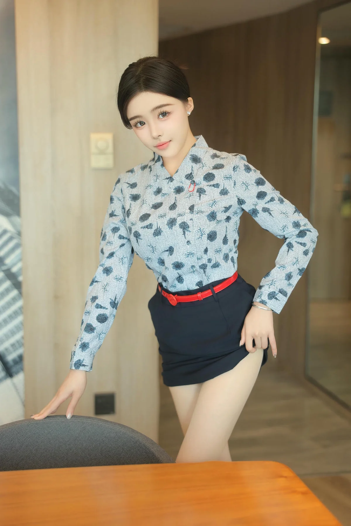 XiuRen 秀人 No.N132 袁圆空姐制服写真 - 3