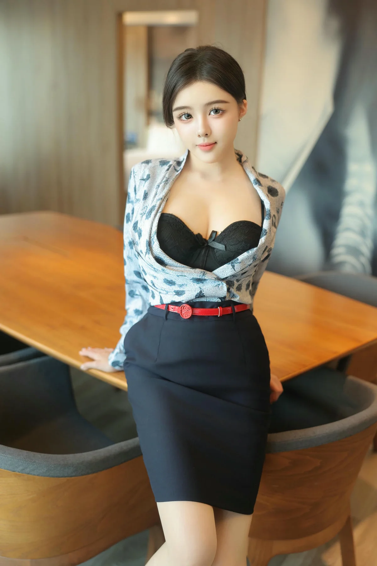 XiuRen 秀人 No.N132 袁圆空姐制服写真 - 4