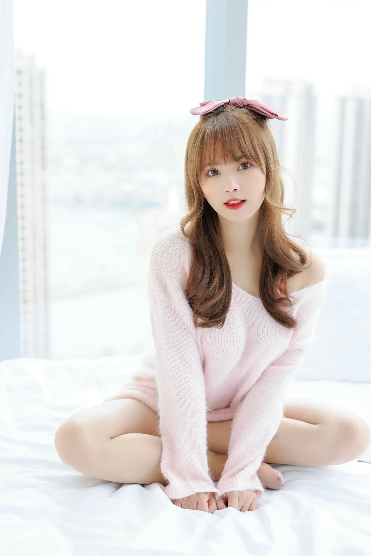 XiuRen 秀人 No.N135 张思允Nice 粉色毛衣可爱少女 - 1