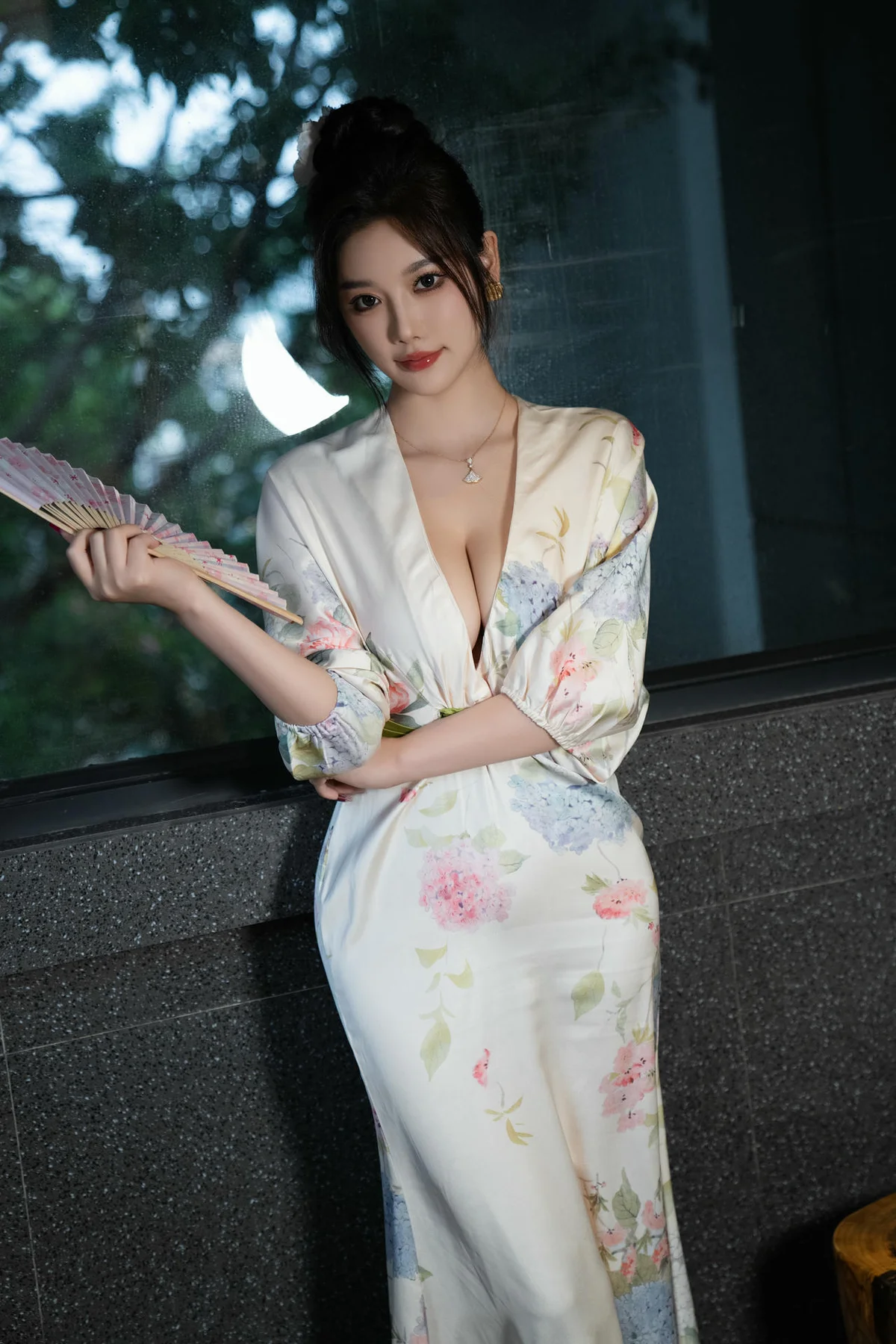 XiuRen 秀人 No.N149 杨晨晨温泉气质写真 - 2