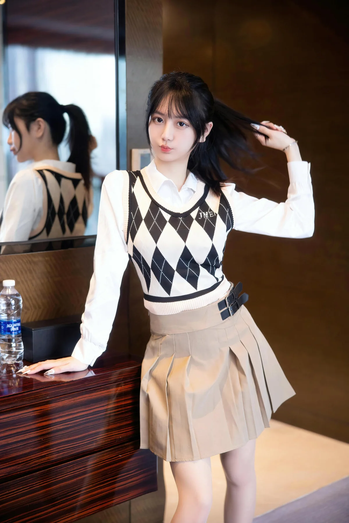 XiuRen 秀人 No.N168 谢小蒽少女肉丝私房 - 7