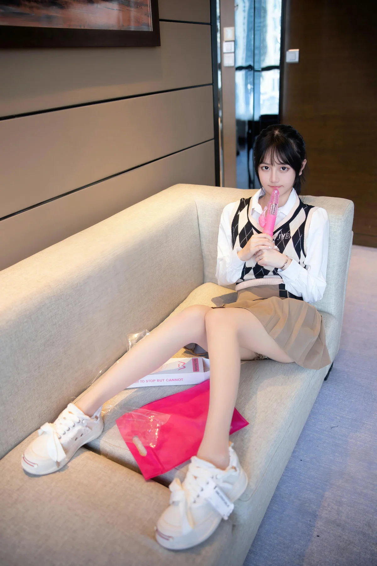 XiuRen 秀人 No.N168 谢小蒽少女肉丝私房 - 5