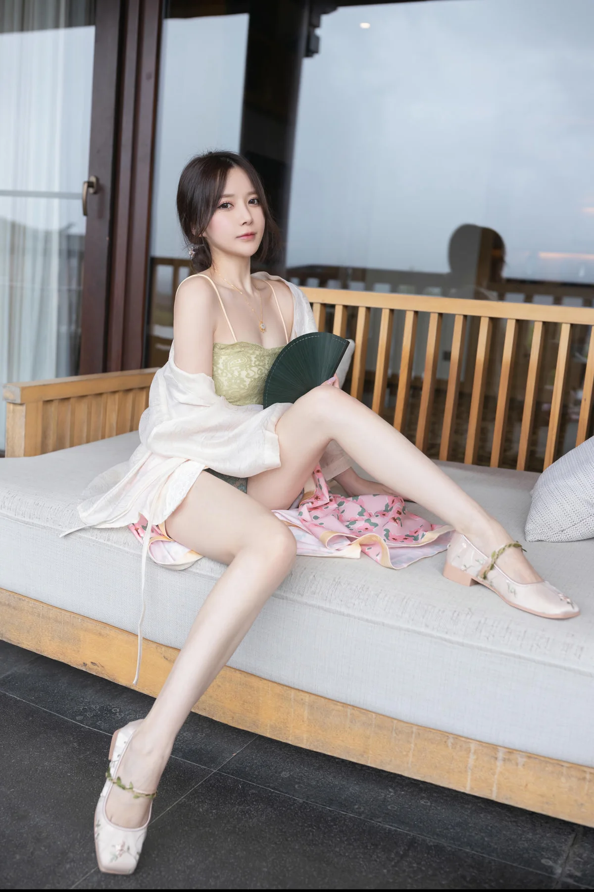 XiuRen 秀人 No.N173 鱼子酱Fish古风服饰美腿 - 7