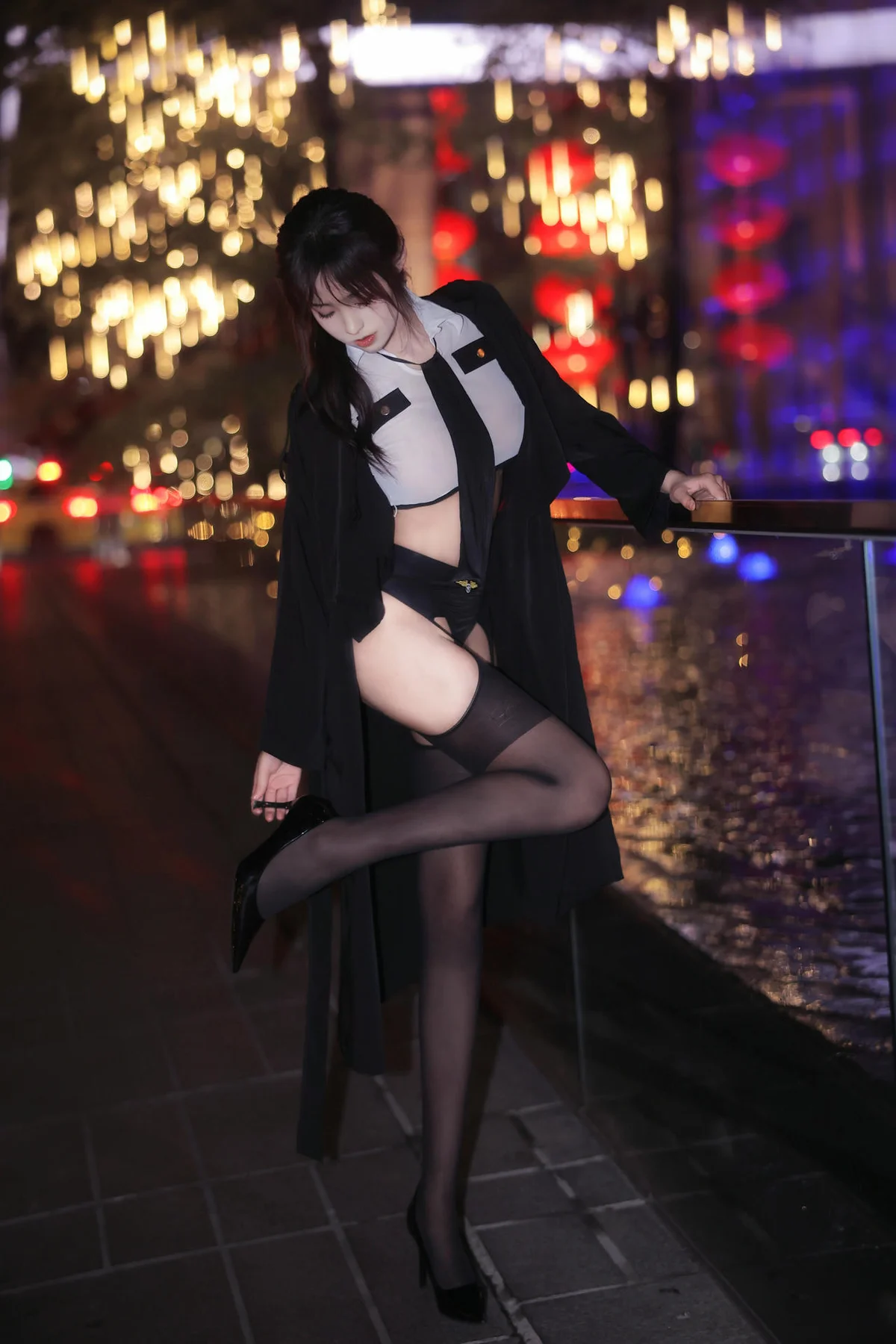 XiuRen 秀人 No.N176 王心悦制服黑丝吊袜醉酒 - 1