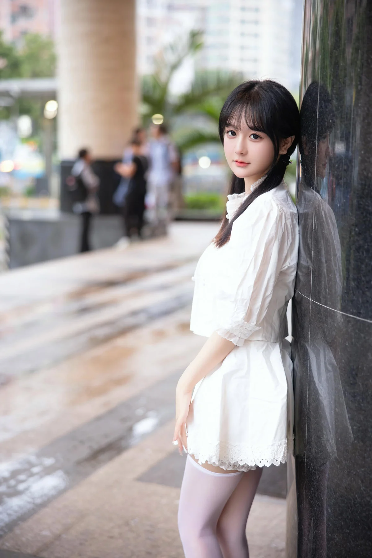 XiuRen 秀人 No.N185 谢小蒽双马尾少女街拍 - 2