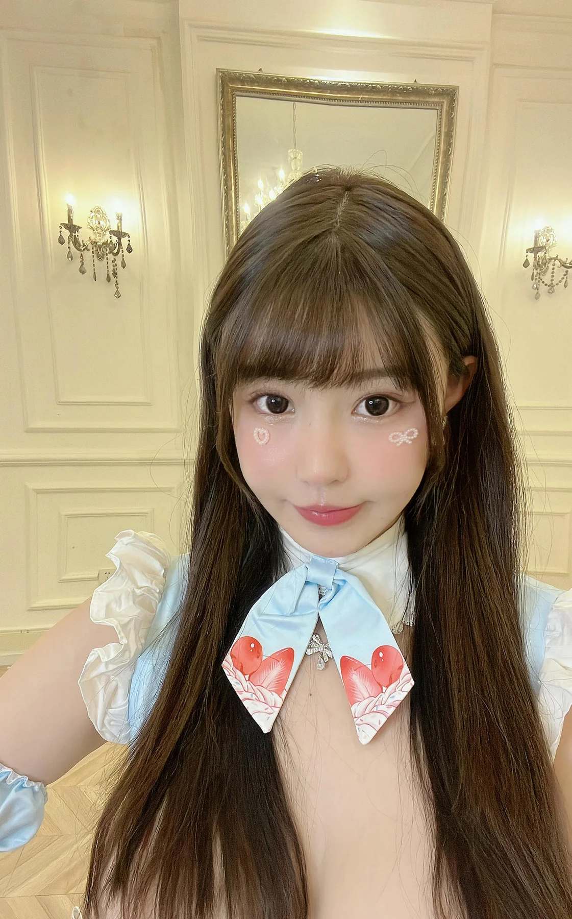 XiuRen 秀人 No.N193 朱可儿童颜巨乳蛋糕裙 - 4